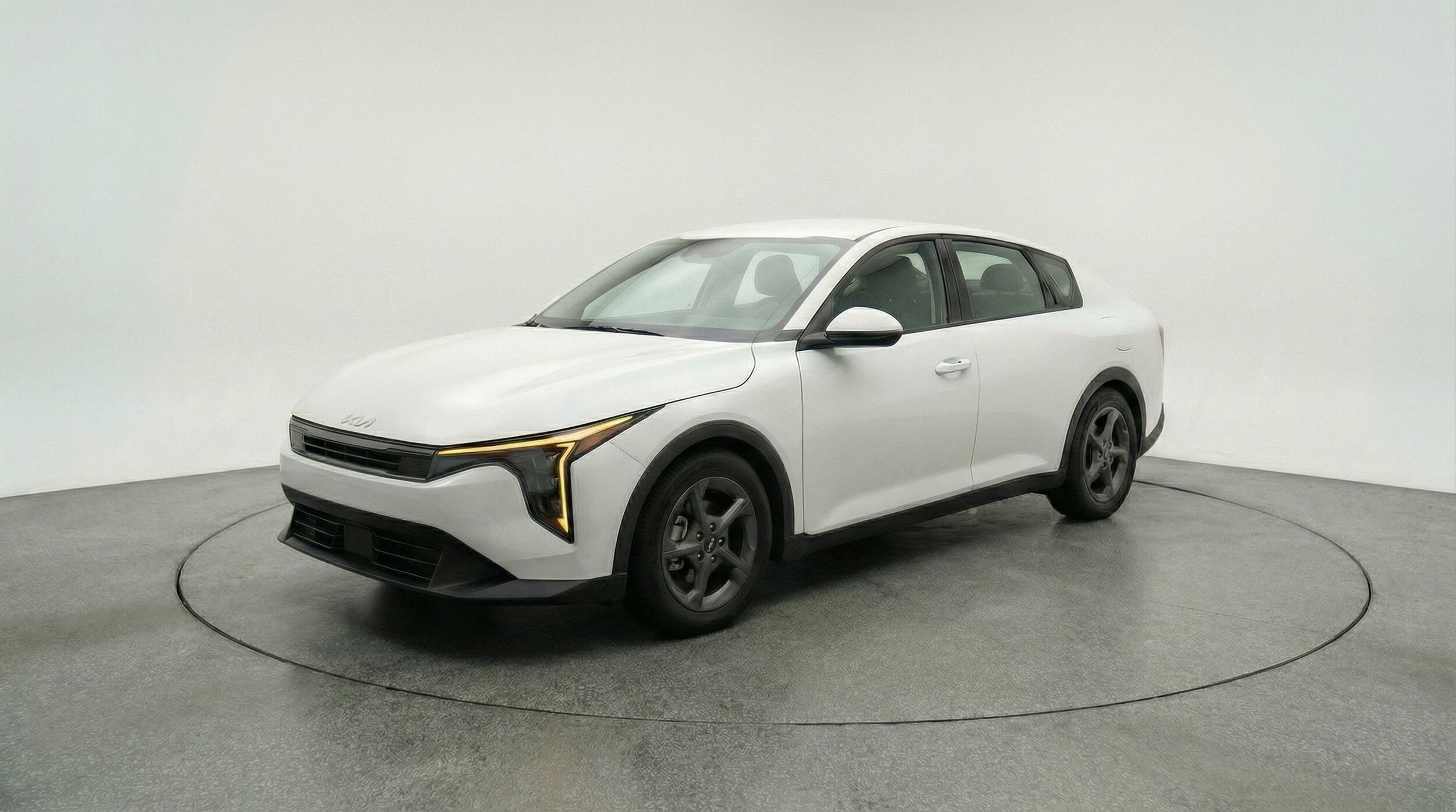 Thumbnail: 2025 Kia K4 - 3