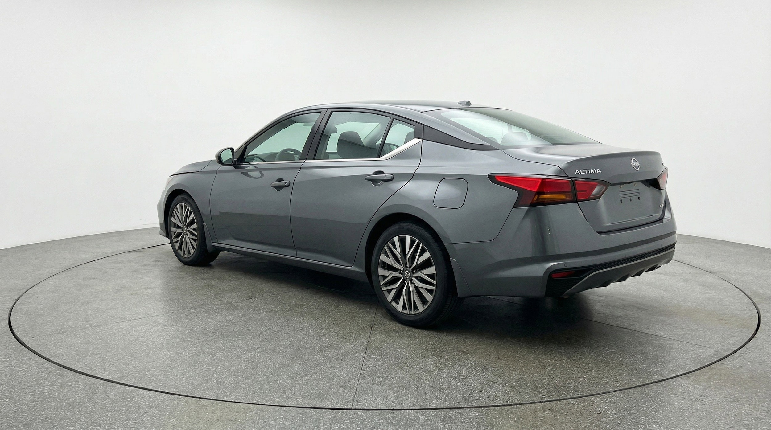 Thumbnail: 2025 Nissan Altima - 6