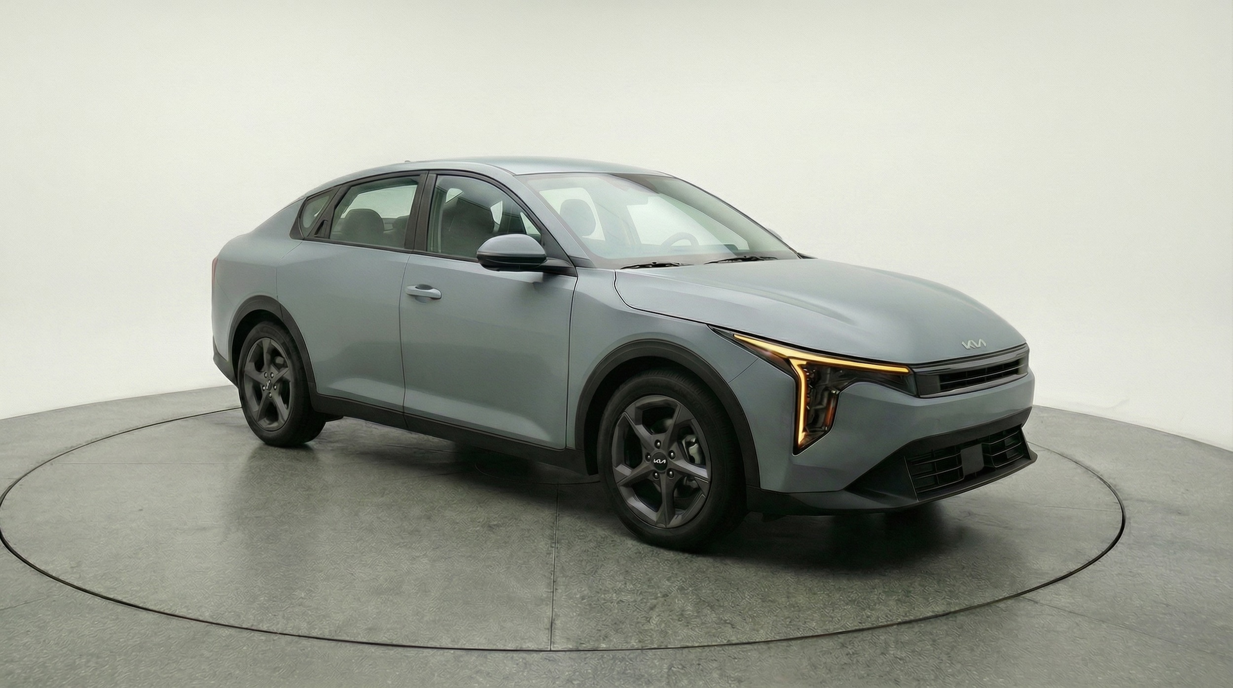 Thumbnail: 2025 Kia K4 - 1