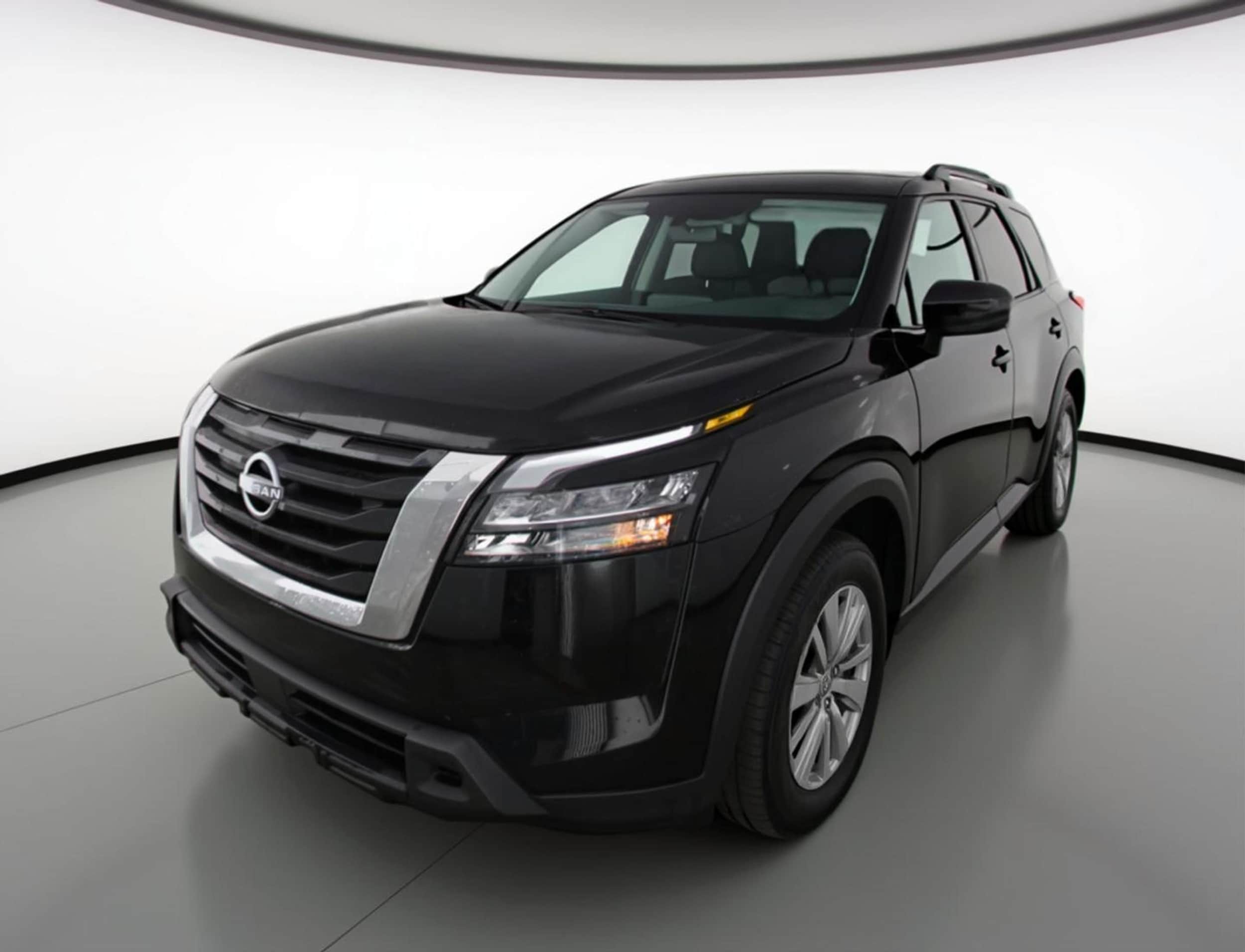 Thumbnail: 2025 Nissan Pathfinder - 3