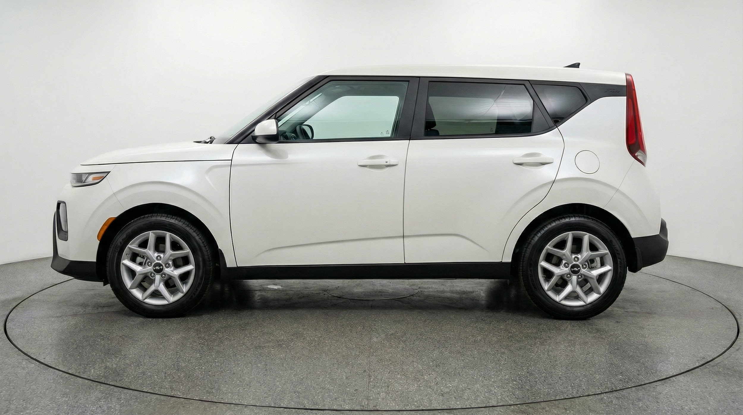 Thumbnail: 2025 Kia Soul - 4