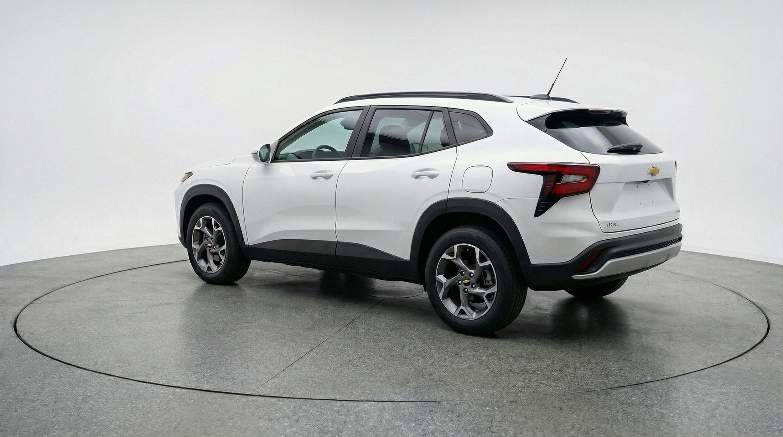 Thumbnail: 2025 Chevrolet Trax - 6