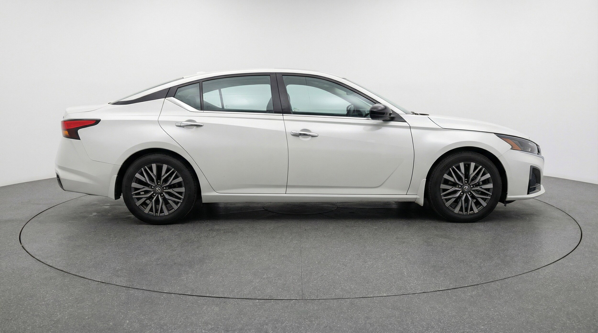 Thumbnail: 2025 Nissan Altima - 11