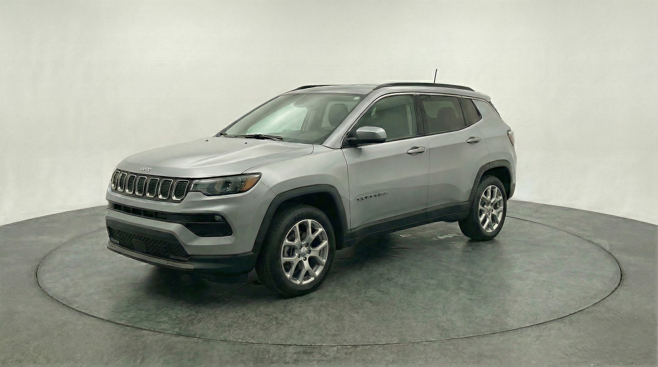 Thumbnail: 2025 Jeep Compass - 3