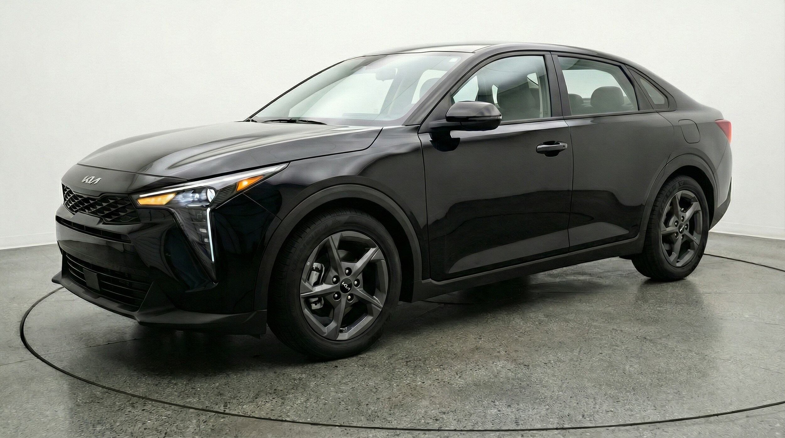 Thumbnail: 2025 Kia K4 - 3