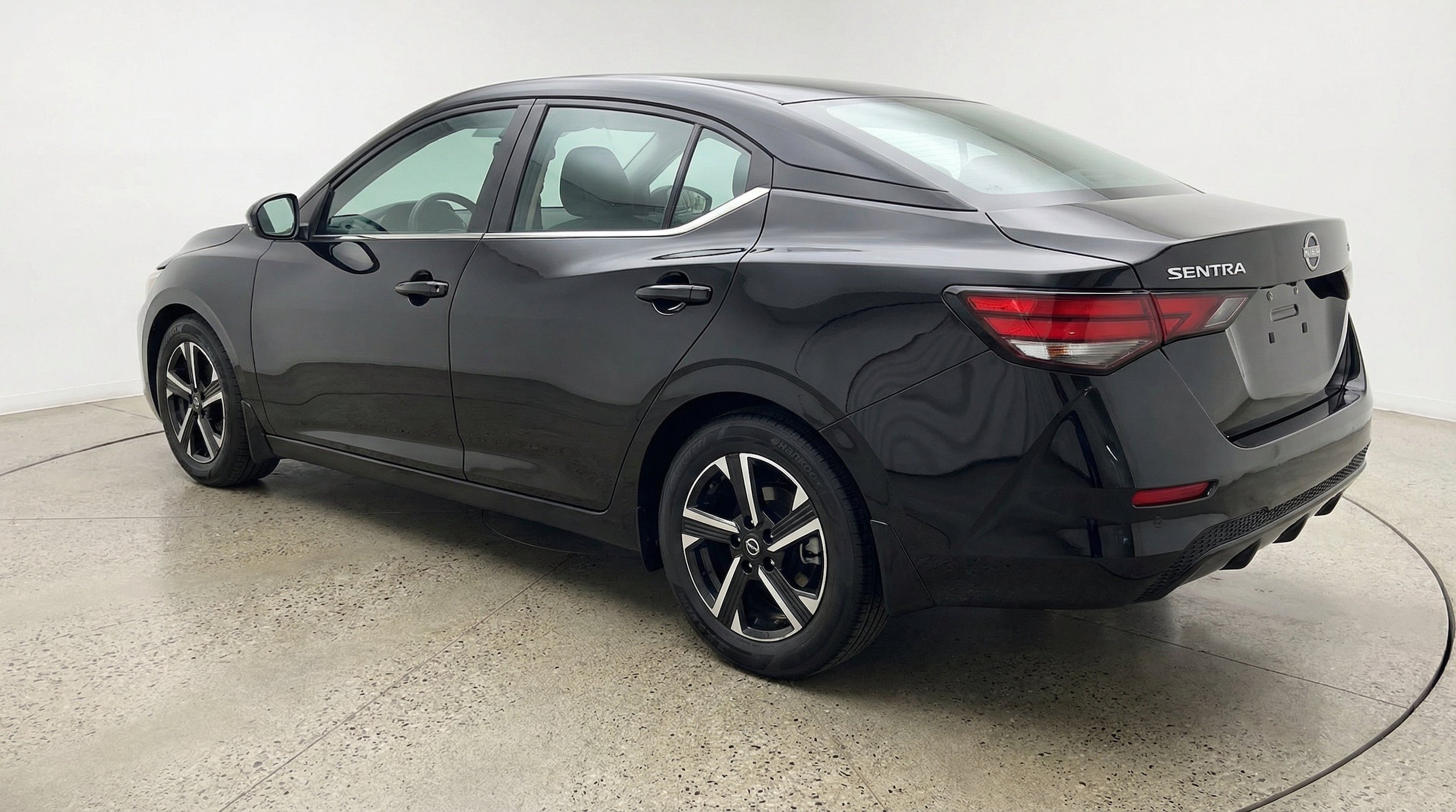 Thumbnail: 2025 Nissan Sentra - 6