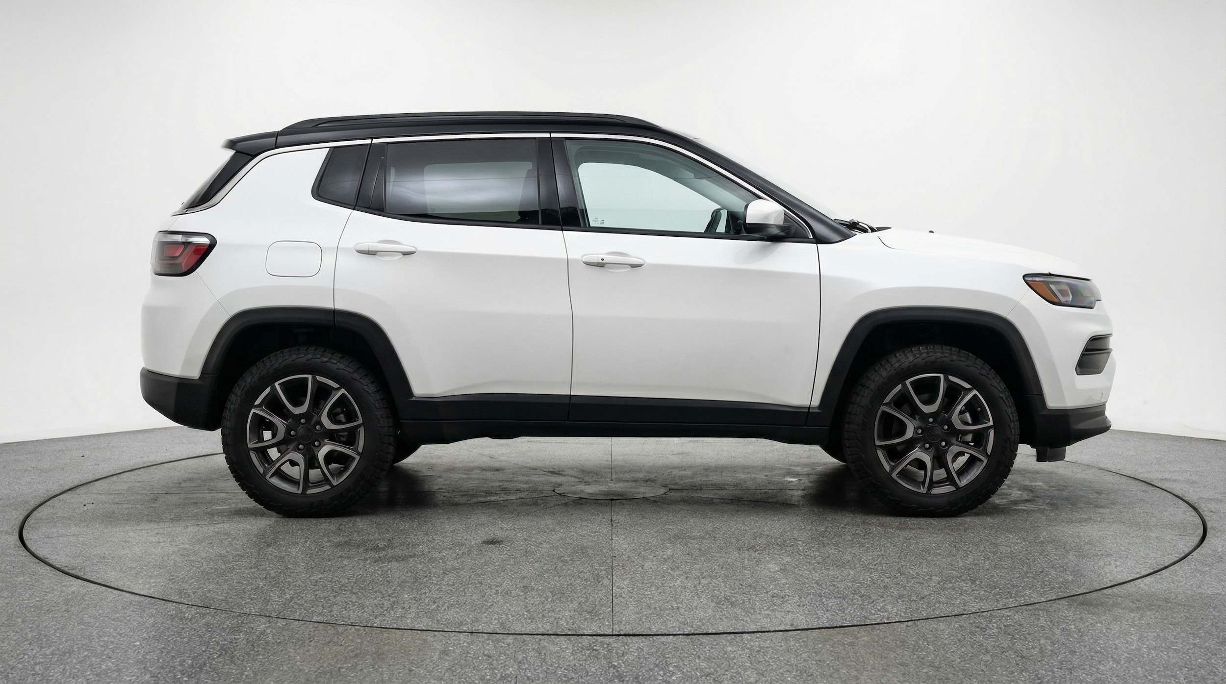Thumbnail: 2025 Jeep Compass - 8