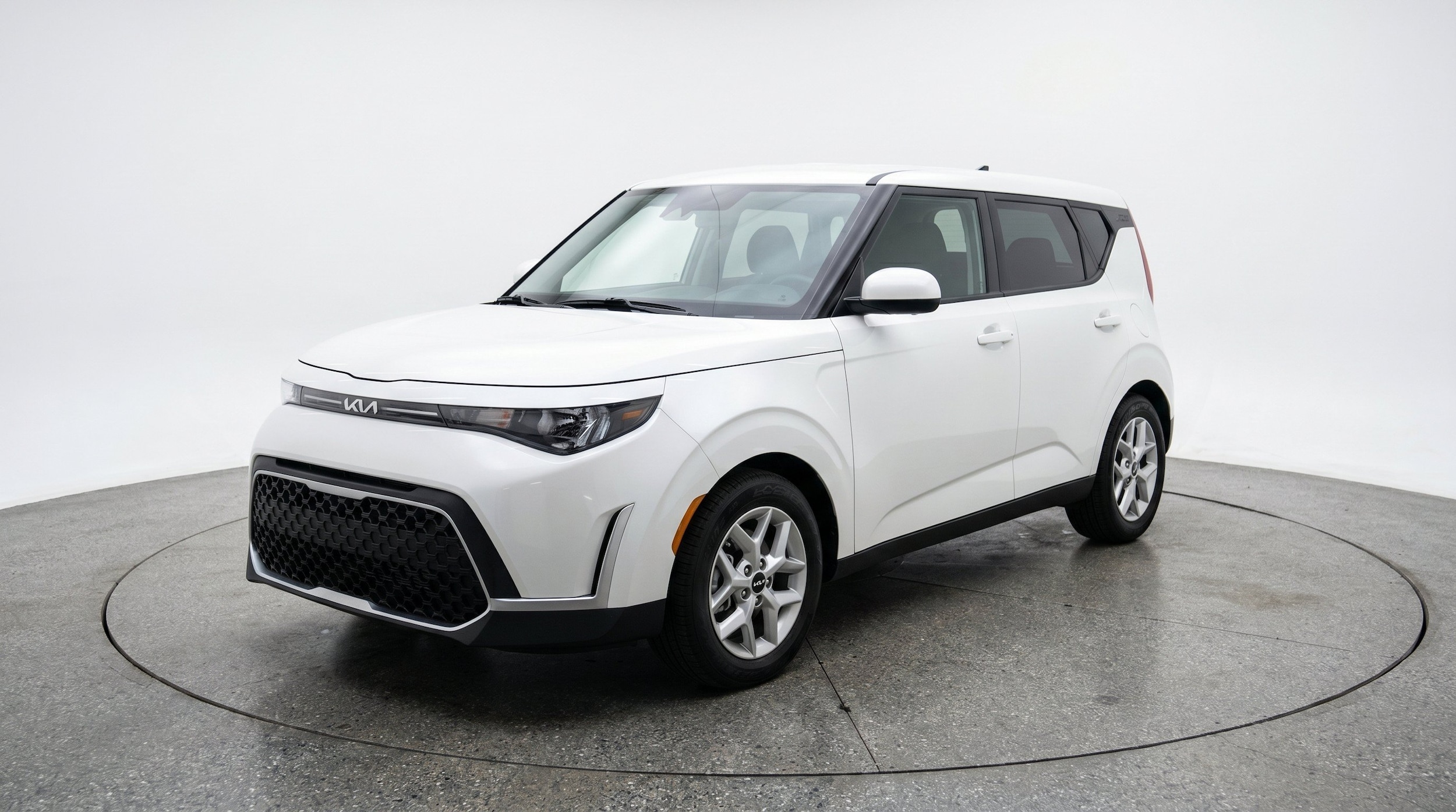 Thumbnail: 2025 Kia Soul - 3