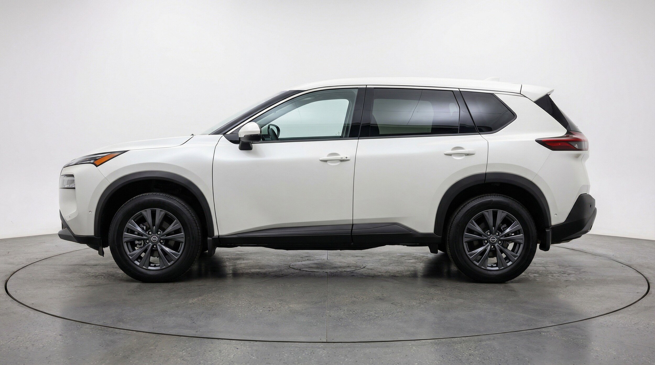 Thumbnail: 2025 Nissan Rogue - 5