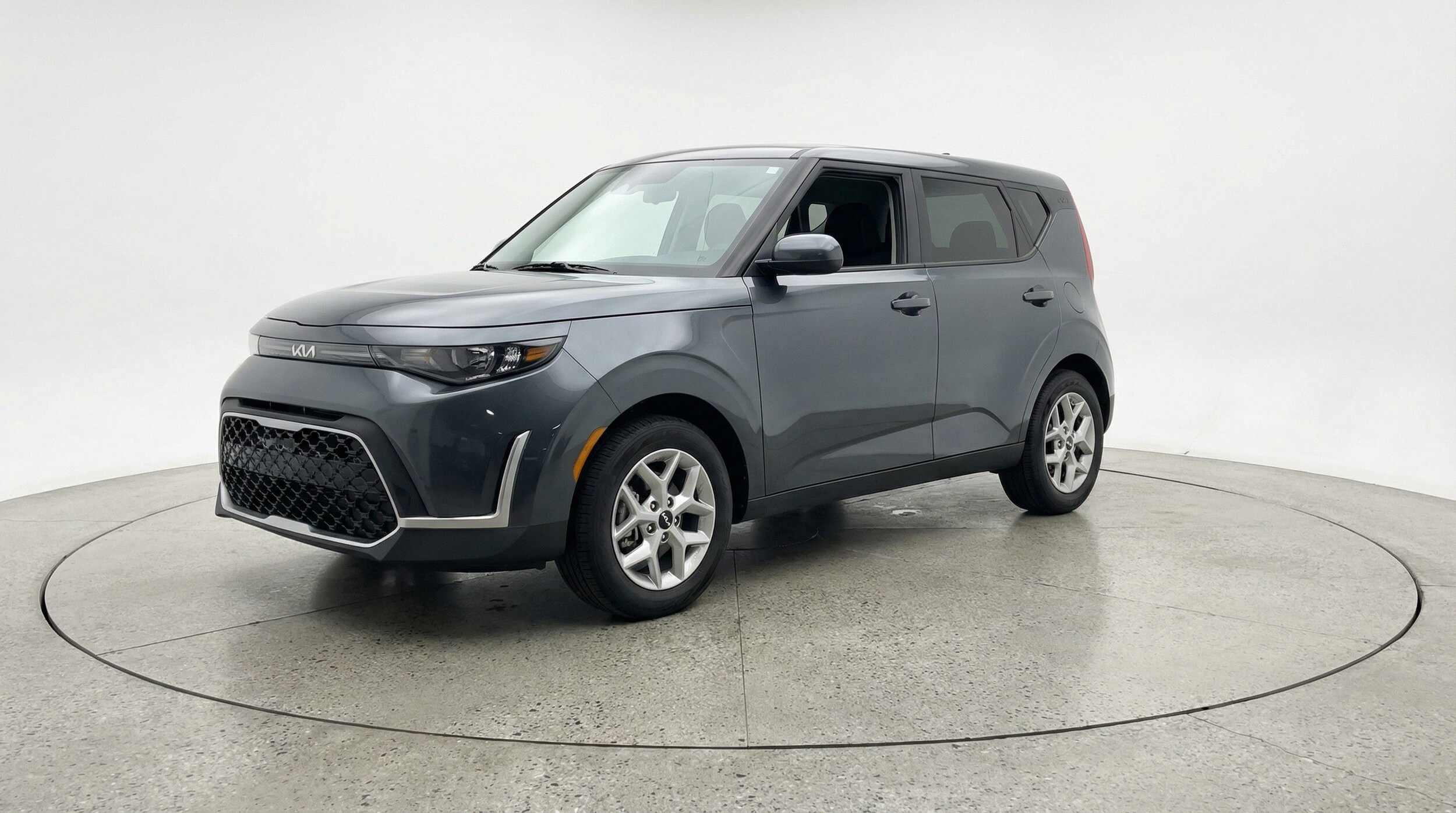 Thumbnail: 2025 Kia Soul - 3