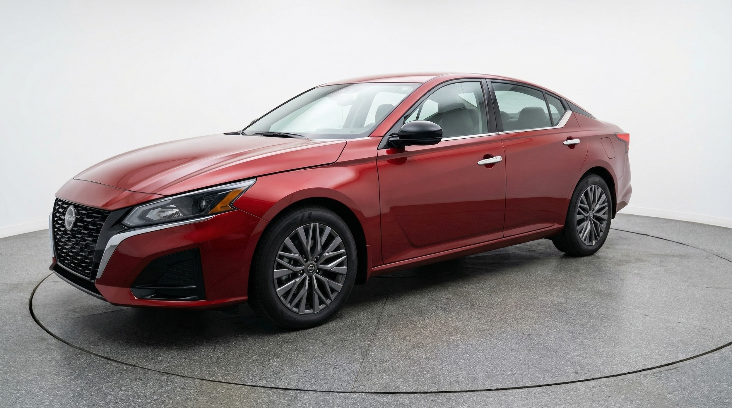 Thumbnail: 2025 Nissan Altima - 3