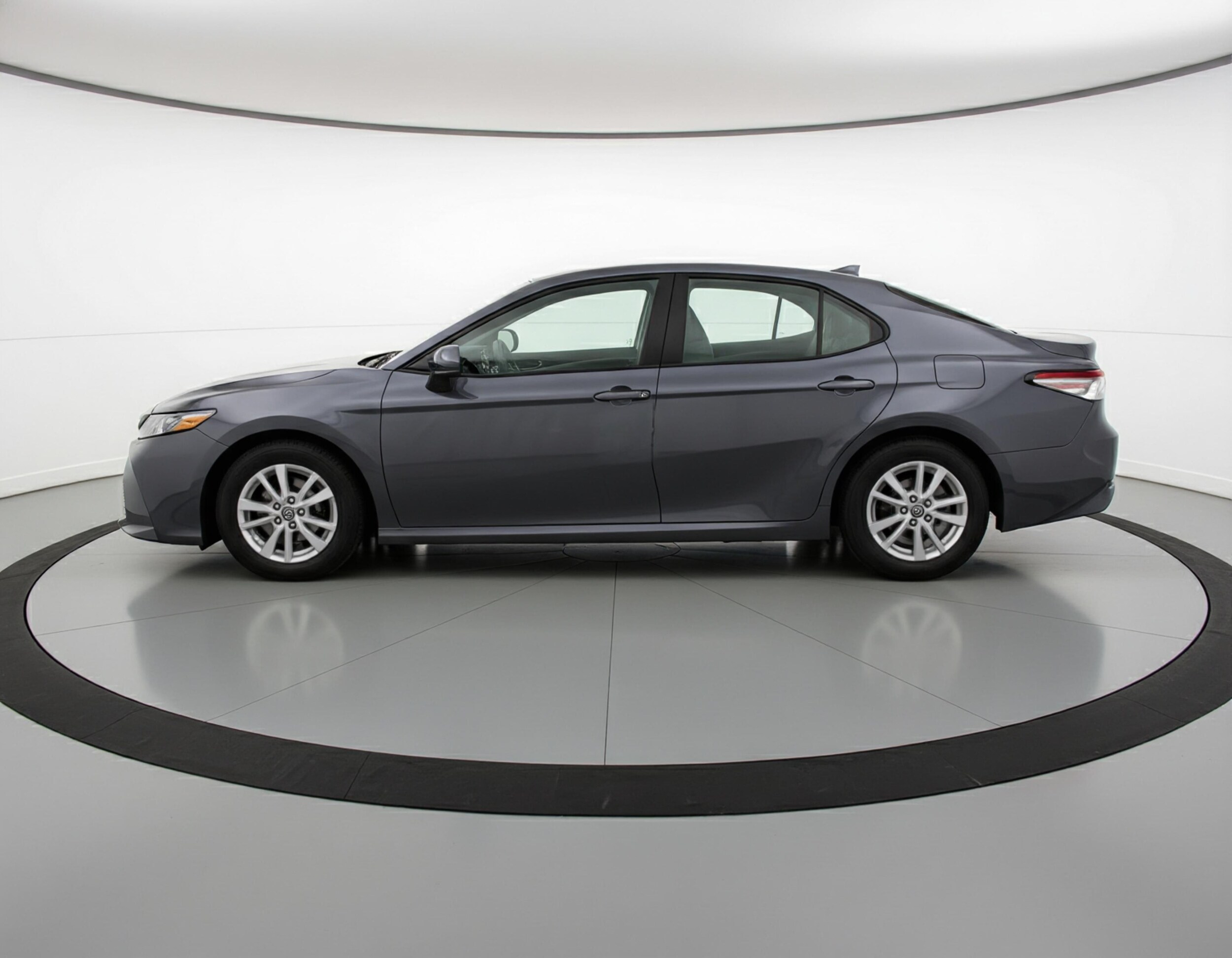 Thumbnail: 2025 Toyota Camry - 4