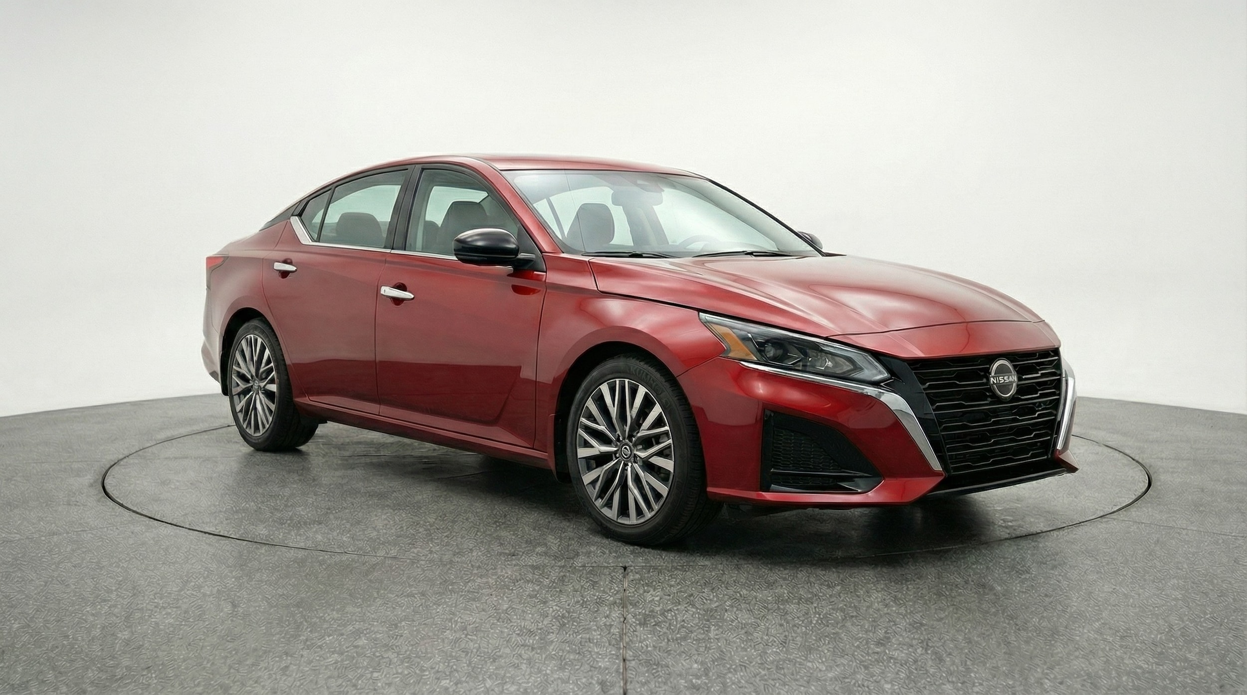 Thumbnail: 2025 Nissan Altima - 1