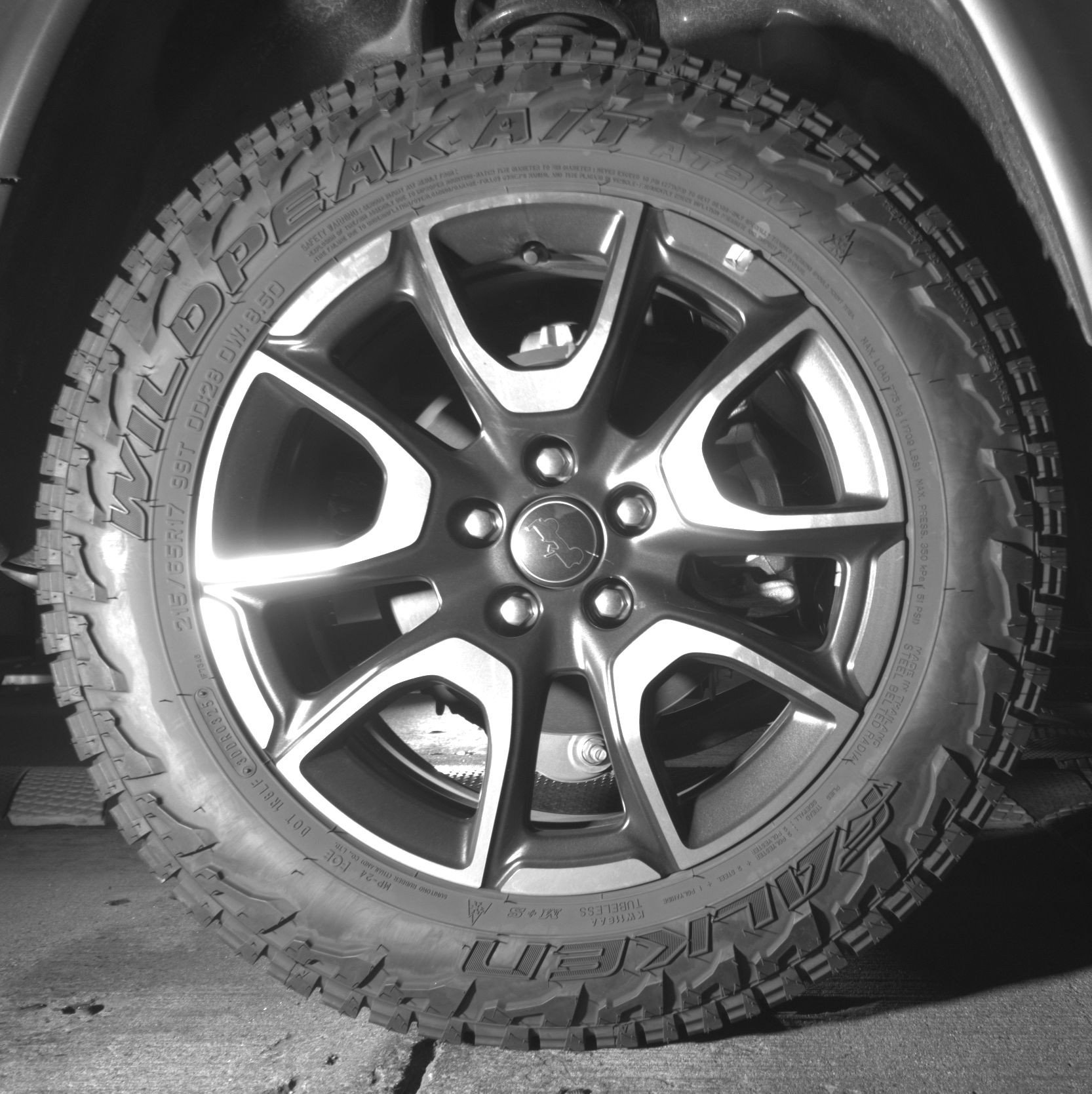 Thumbnail: 2025 Jeep Compass - 15