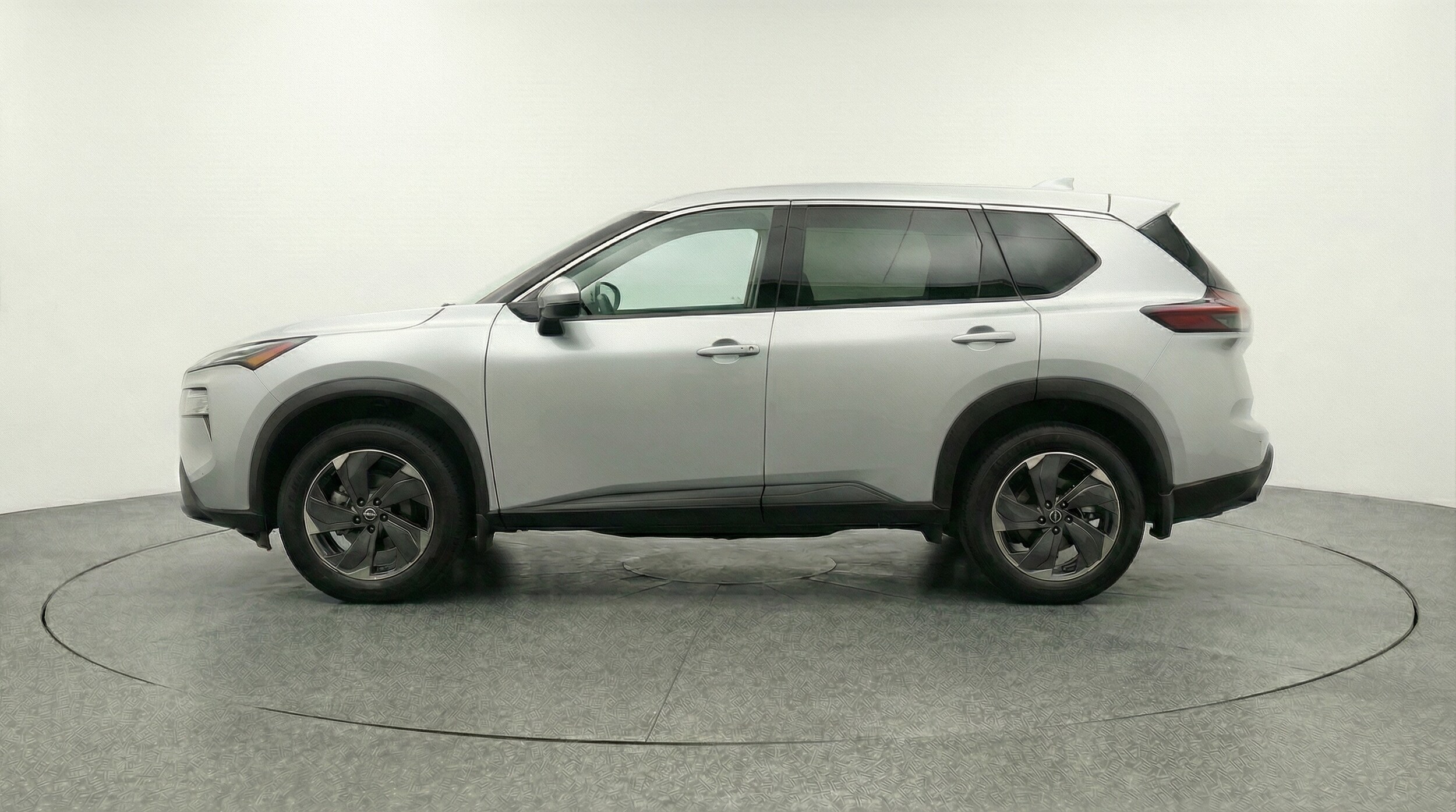 Thumbnail: 2025 Nissan Rogue - 4