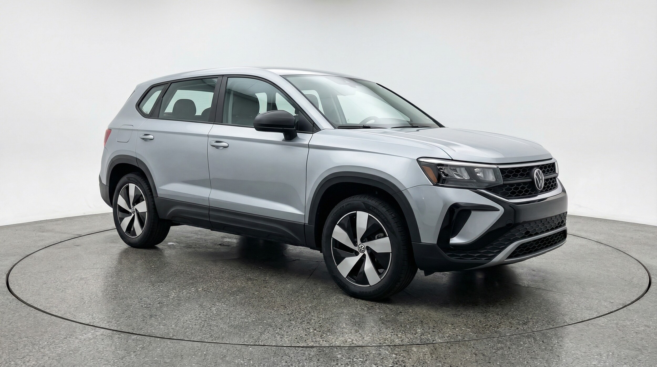 Thumbnail: 2025 Volkswagen Taos - 1