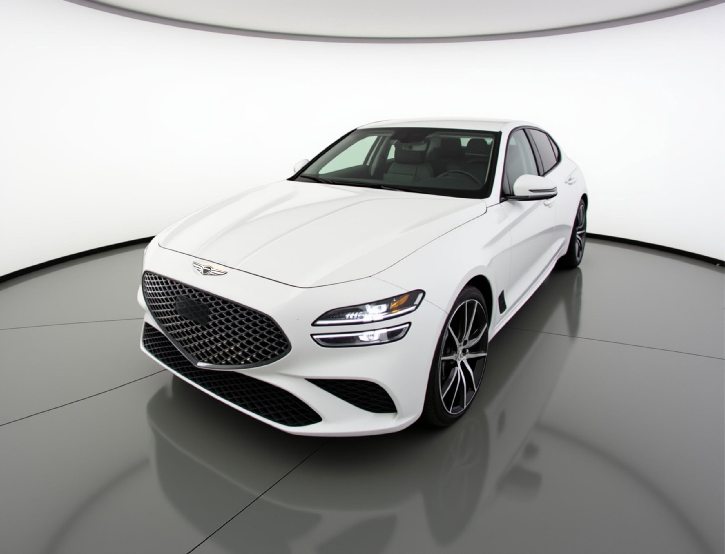 Thumbnail: 2025 Genesis G70 - 3