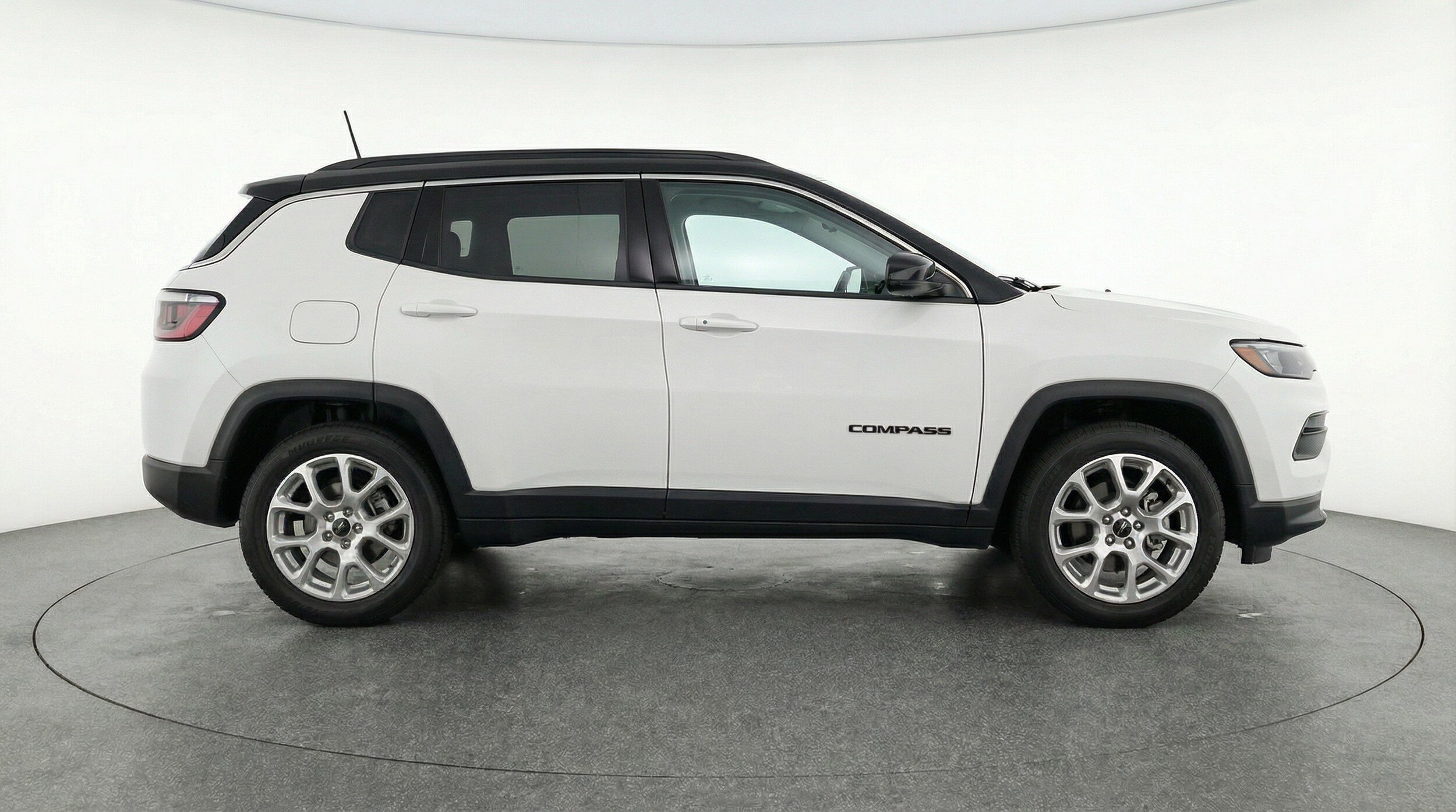 Thumbnail: 2025 Jeep Compass - 11