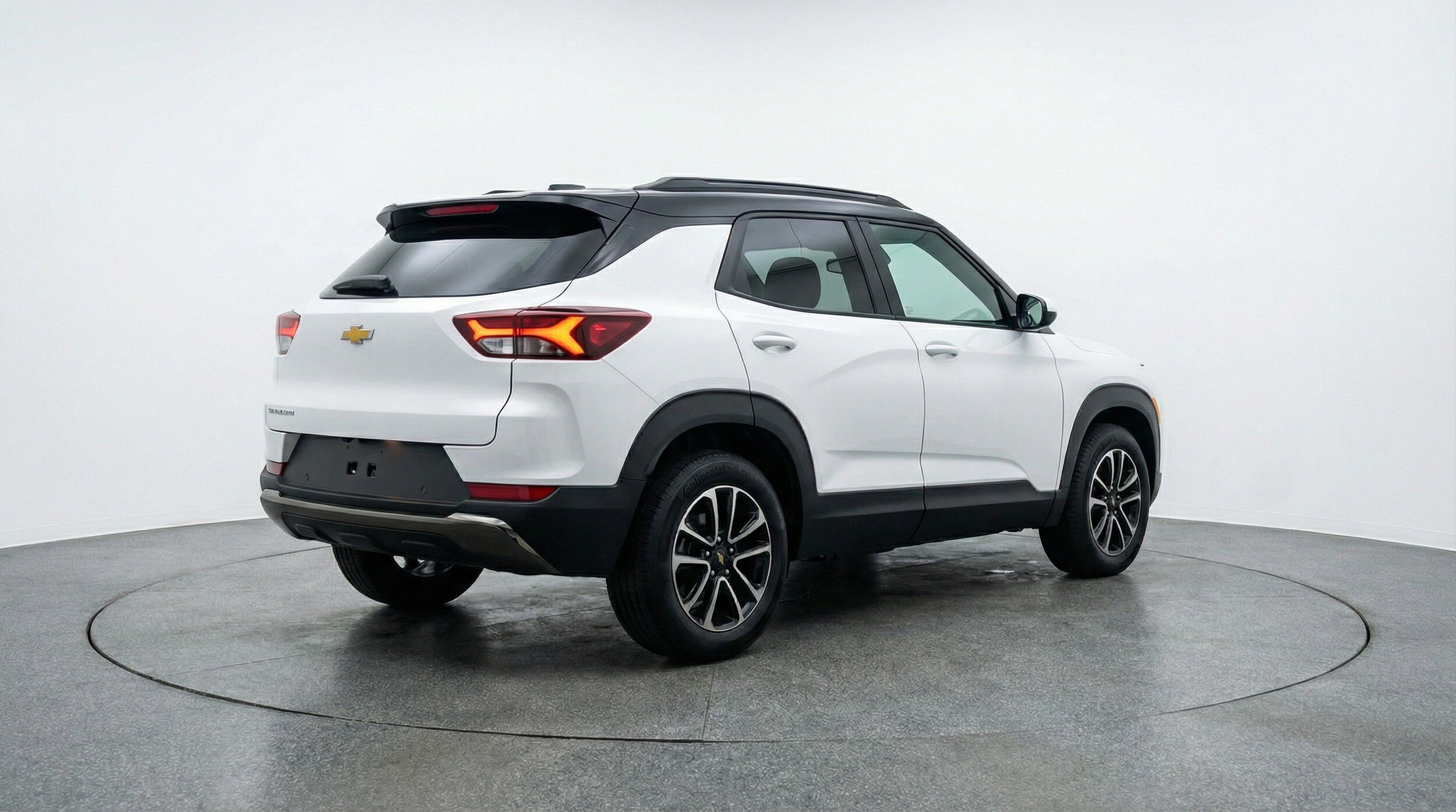 Thumbnail: 2025 Chevrolet TrailBlazer - 9