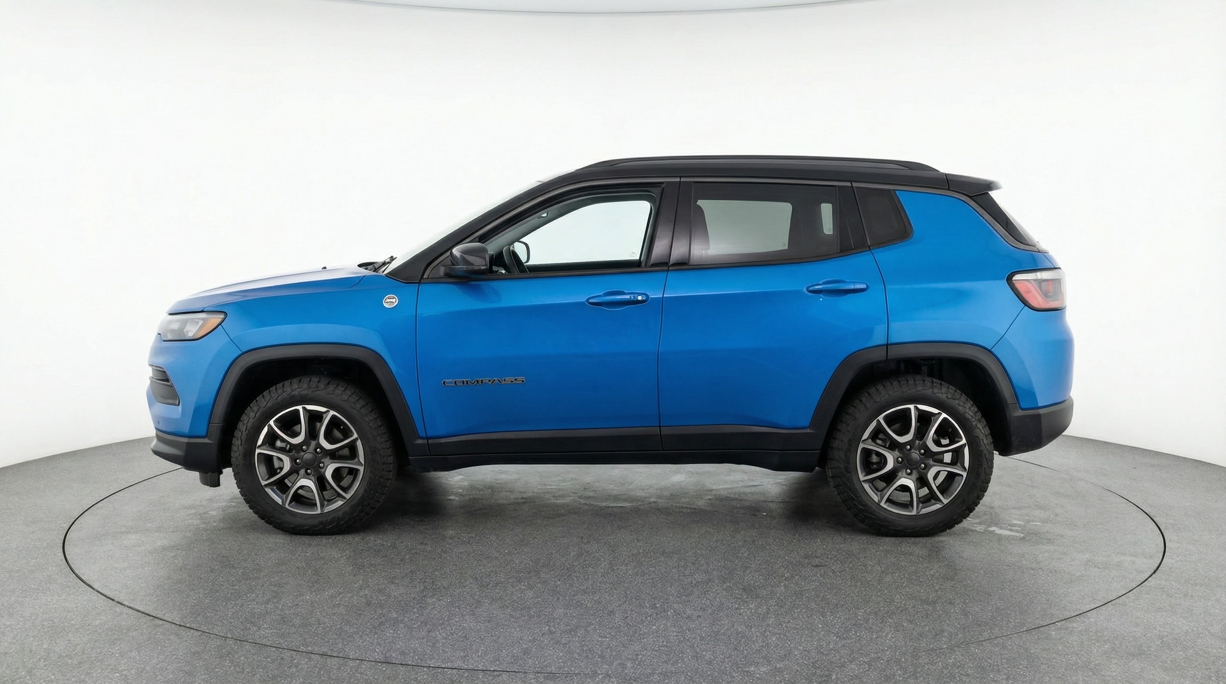 Thumbnail: 2025 Jeep Compass - 4
