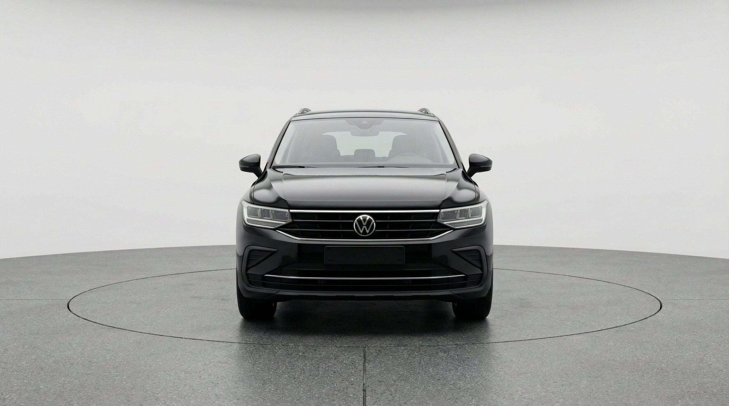 Thumbnail: 2026 Volkswagen Tiguan - 2