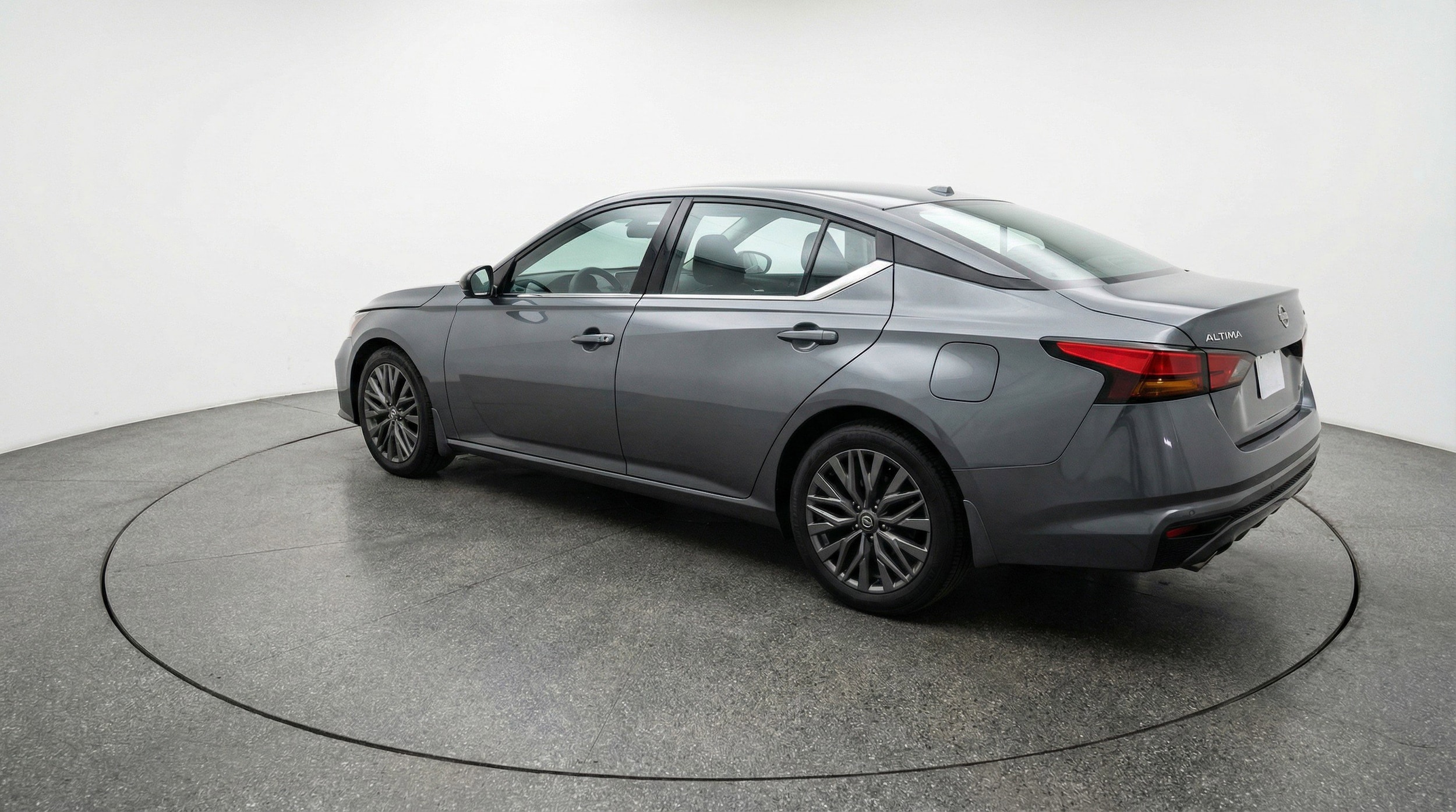 Thumbnail: 2025 Nissan Altima - 6