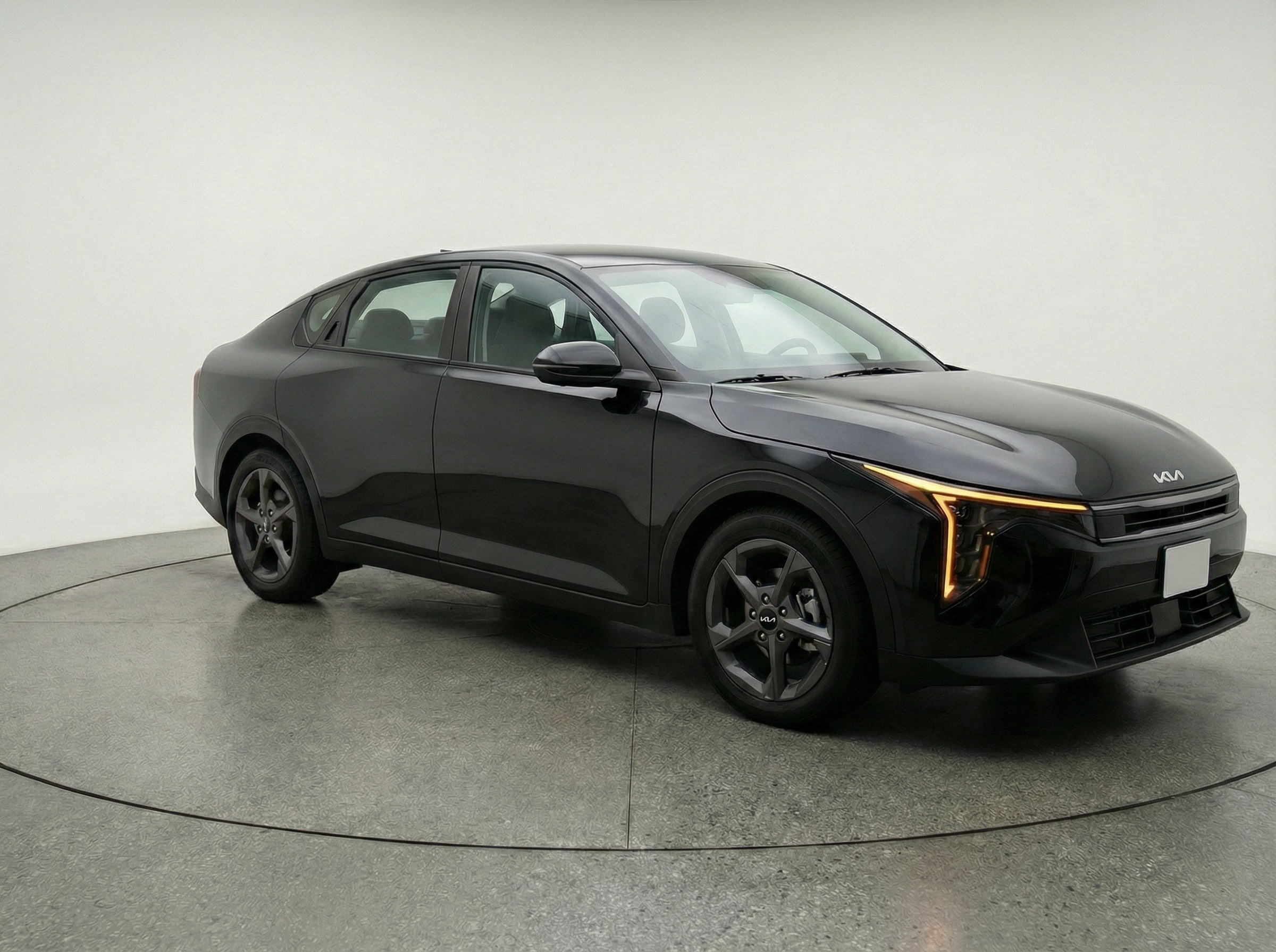 Thumbnail: 2025 Kia K4 - 1