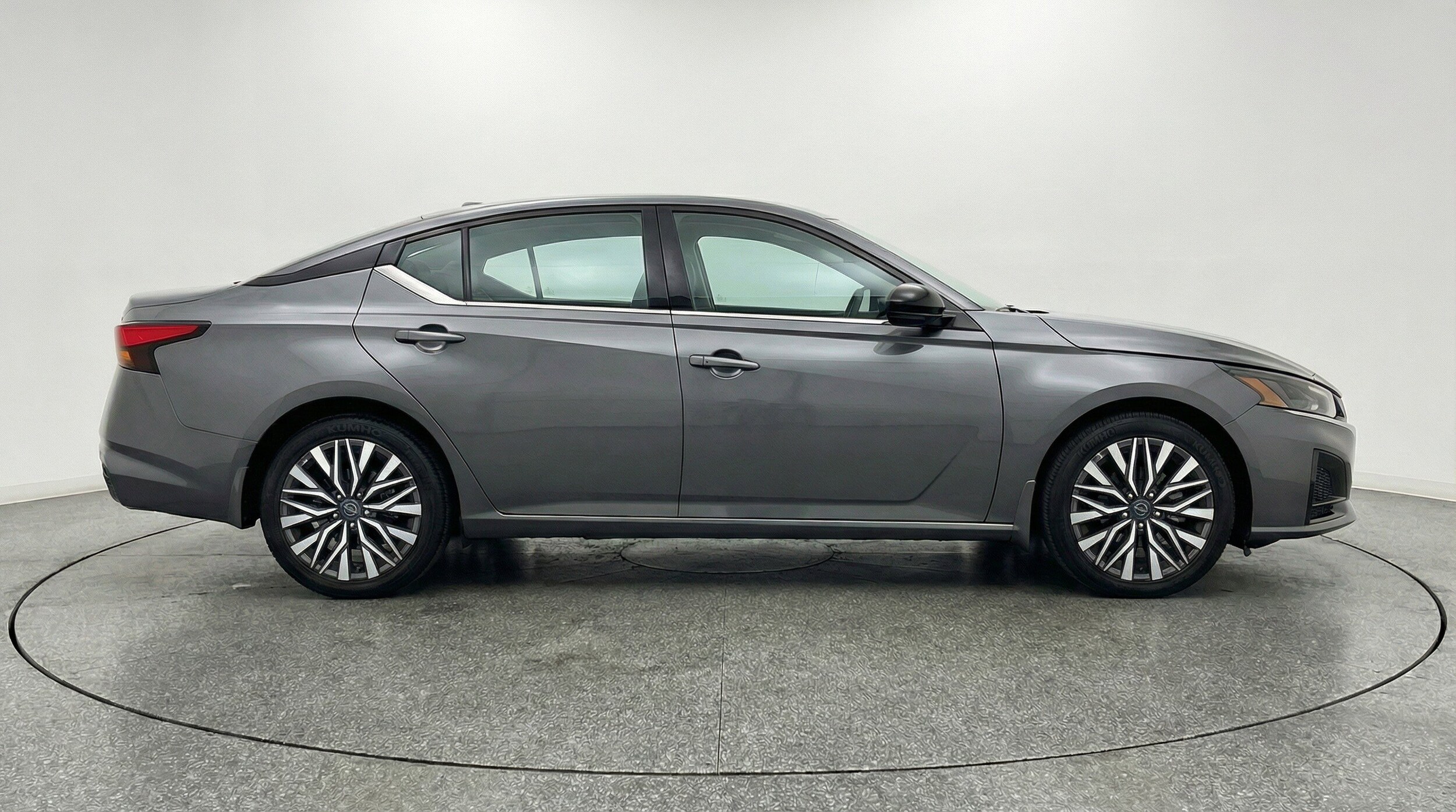 Thumbnail: 2025 Nissan Altima - 11