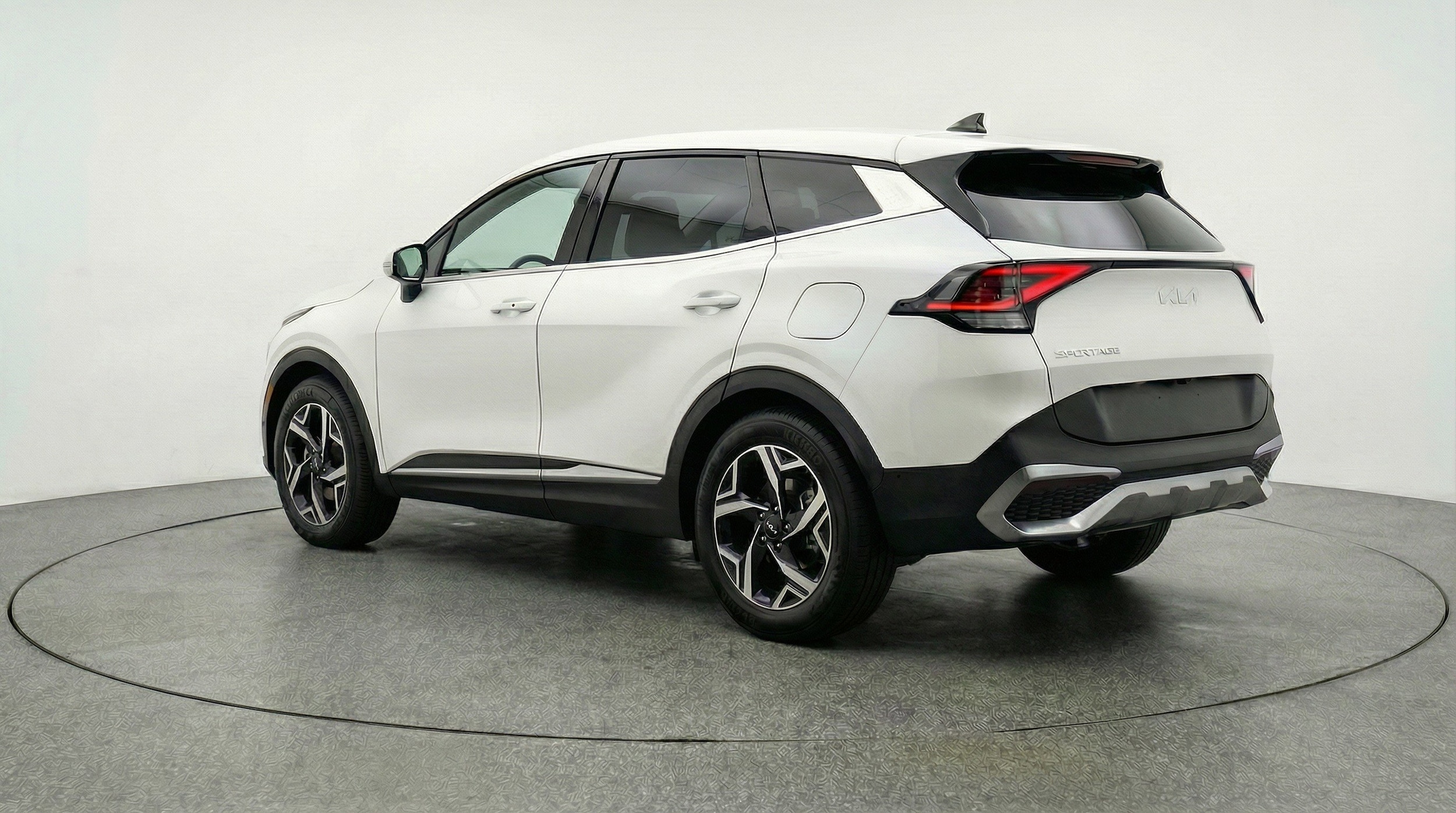 Thumbnail: 2025 Kia Sportage - 6