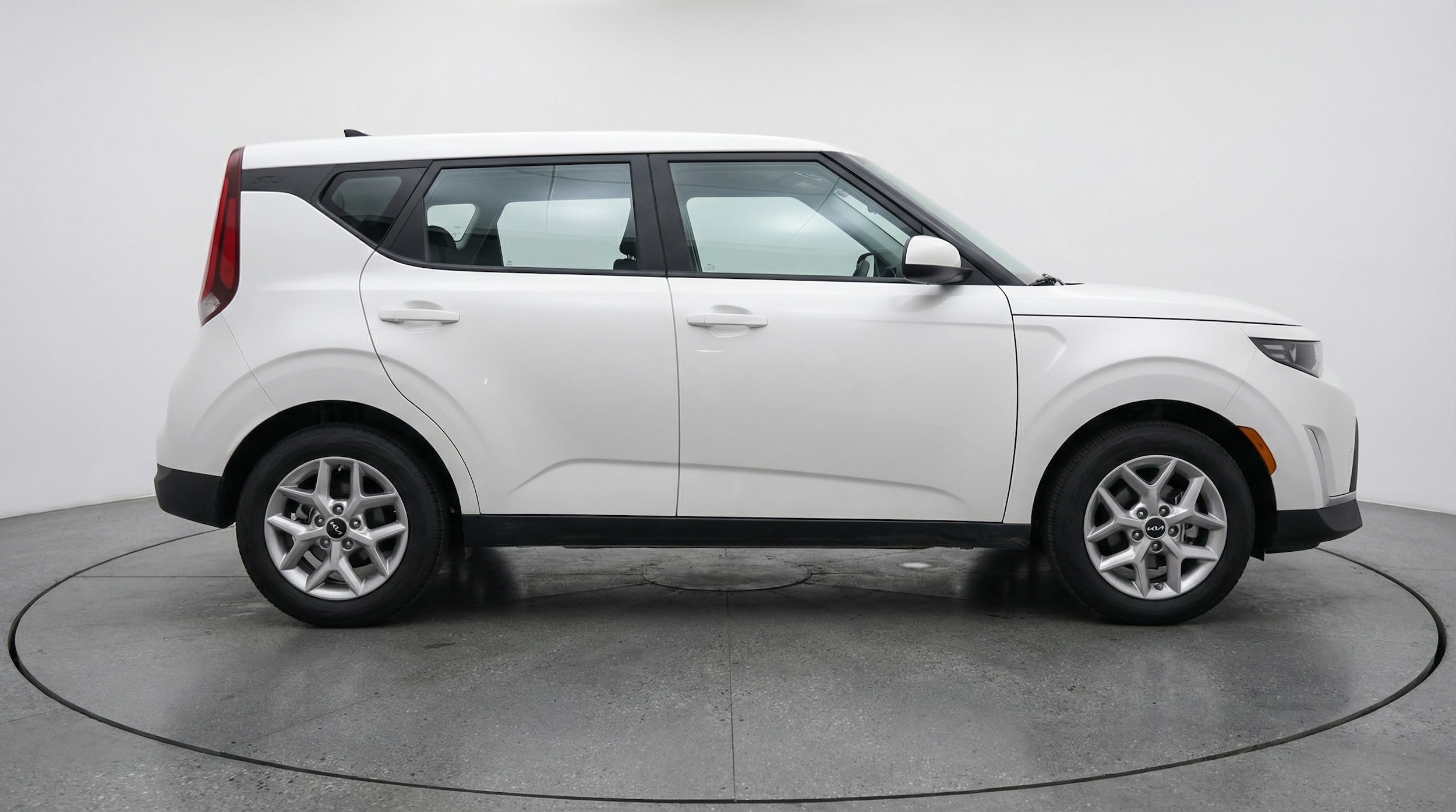 Thumbnail: 2025 Kia Soul - 8