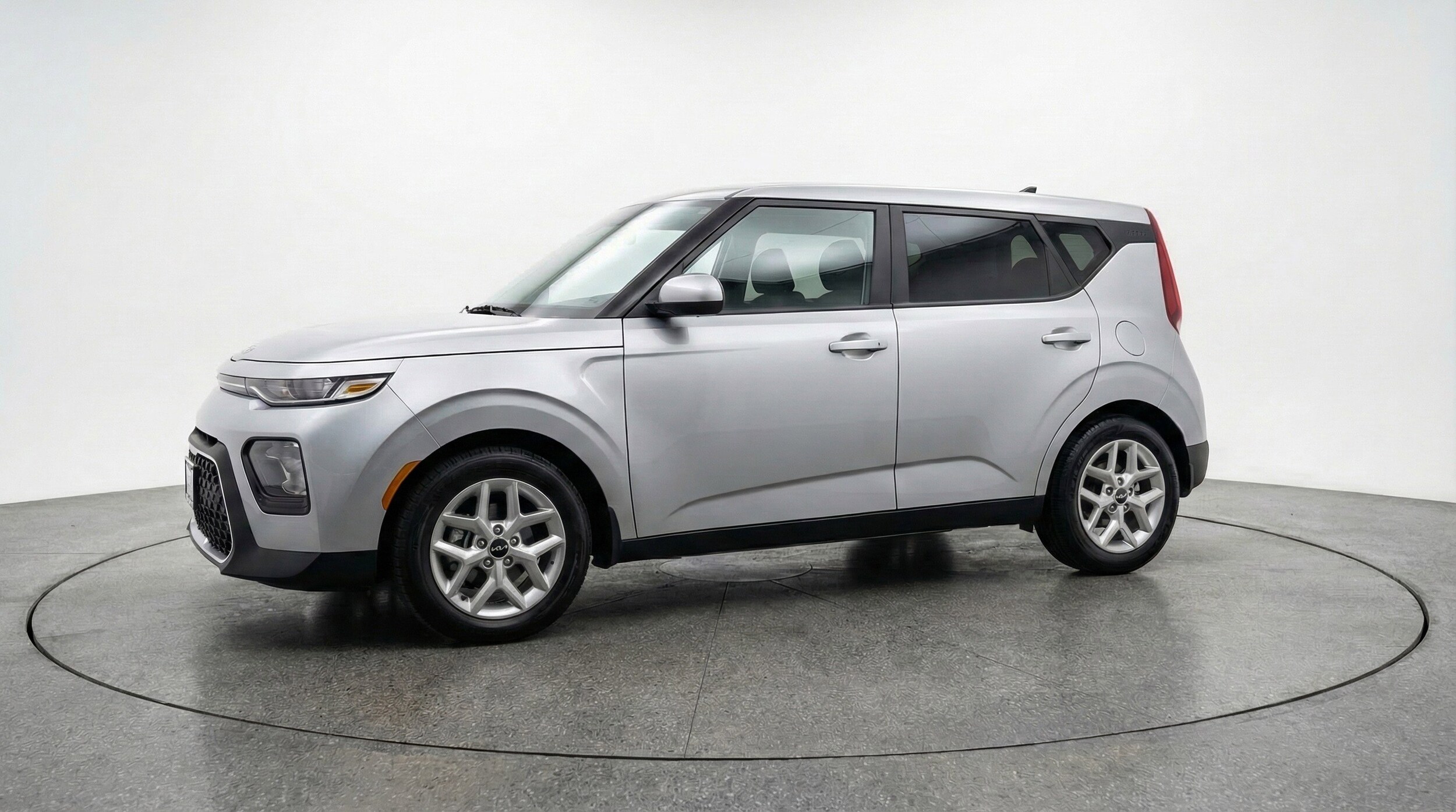 Thumbnail: 2025 Kia Soul - 3