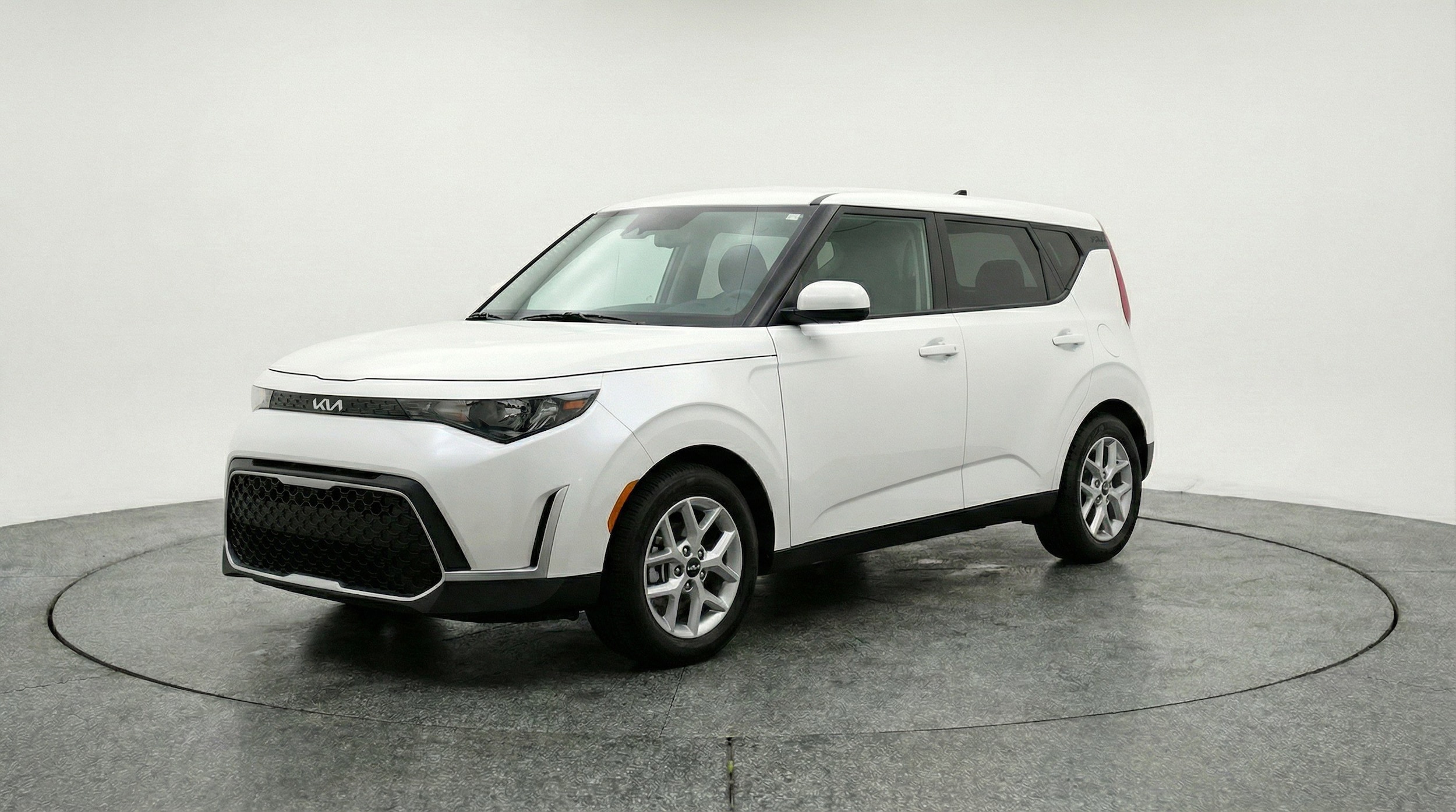 Thumbnail: 2025 Kia Soul - 3