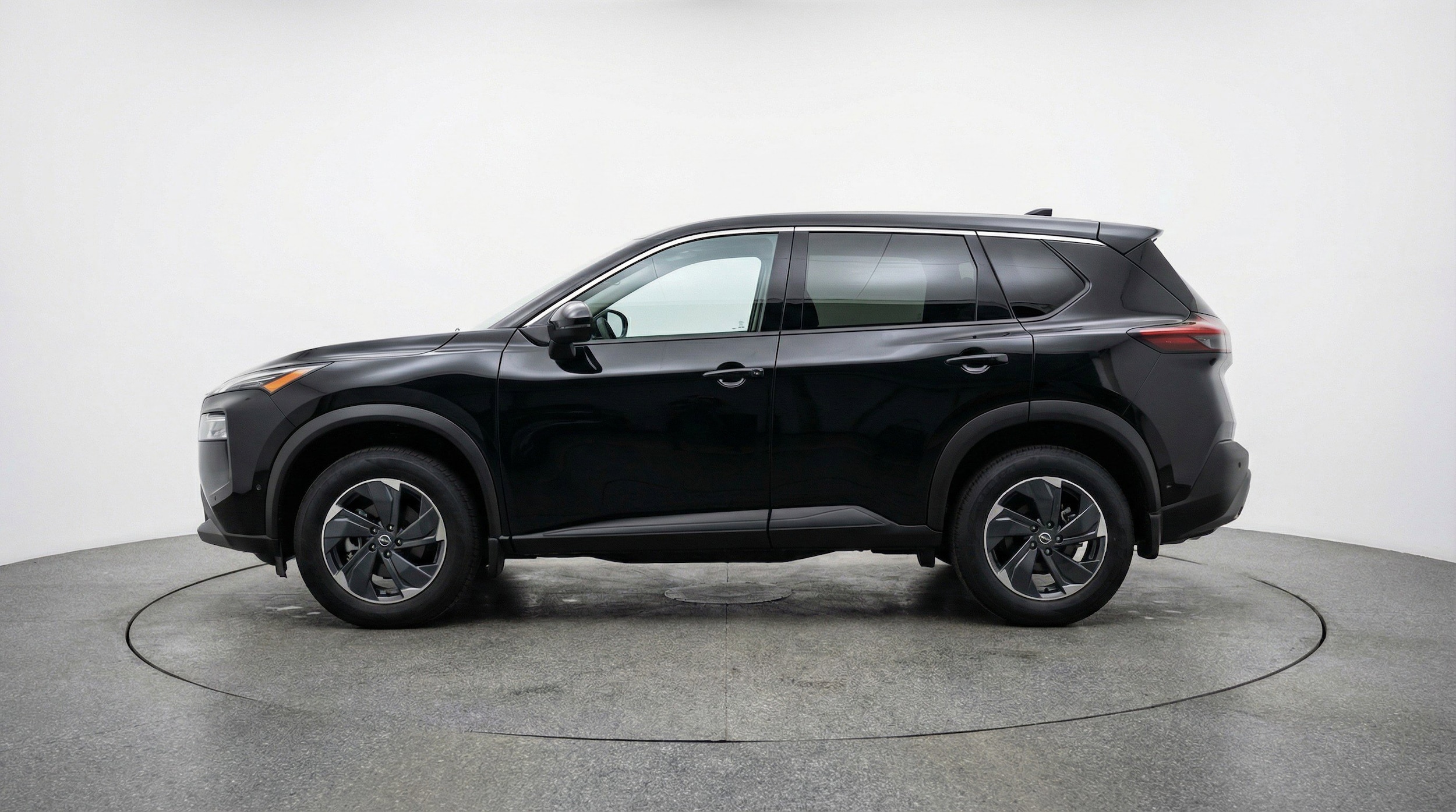 Thumbnail: 2025 Nissan Rogue - 5