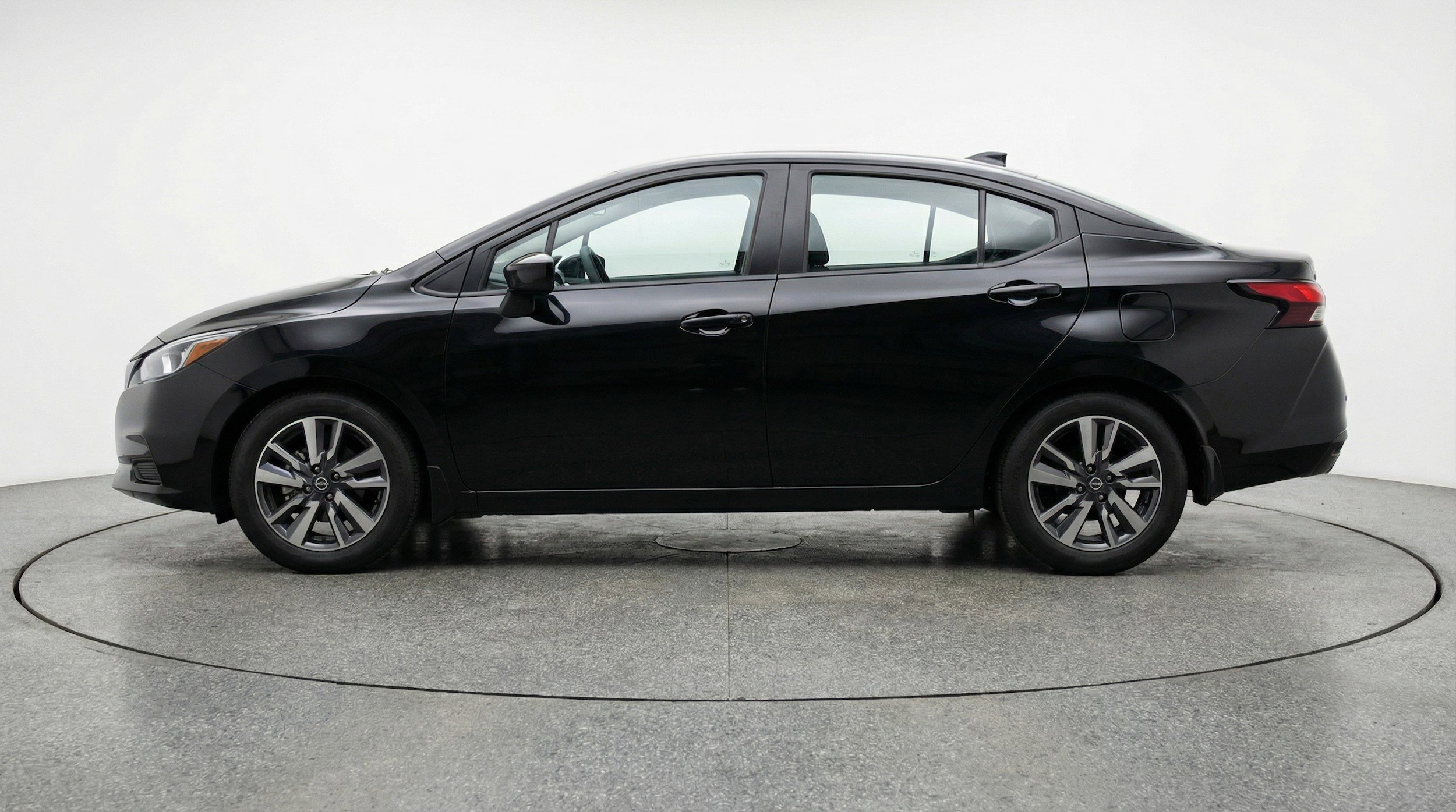 Thumbnail: 2025 Nissan Versa - 5