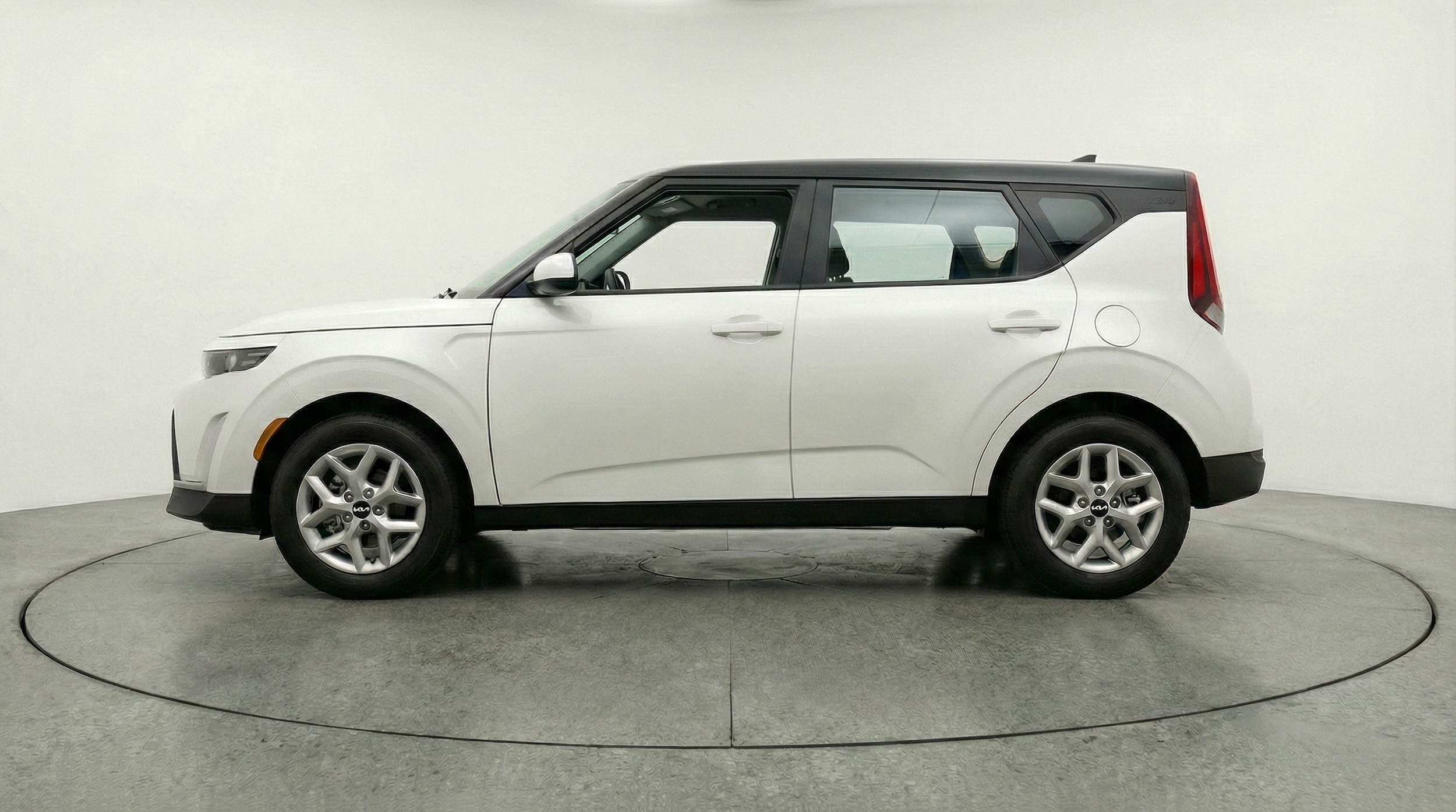 Thumbnail: 2025 Kia Soul - 4