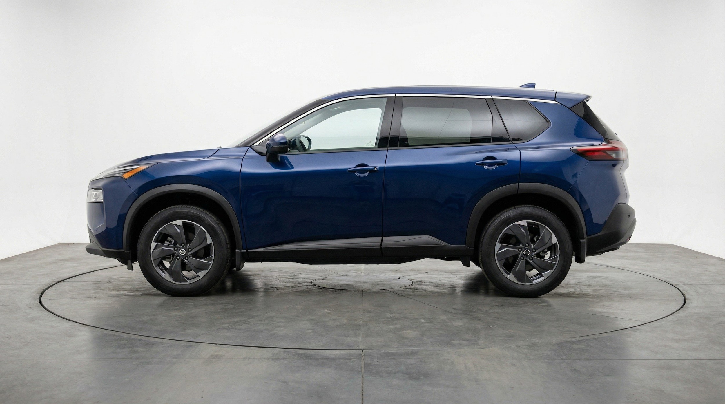 Thumbnail: 2025 Nissan Rogue - 5