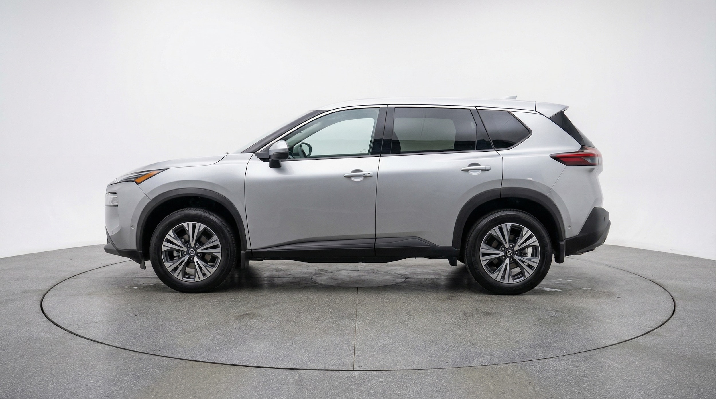 Thumbnail: 2025 Nissan Rogue - 4