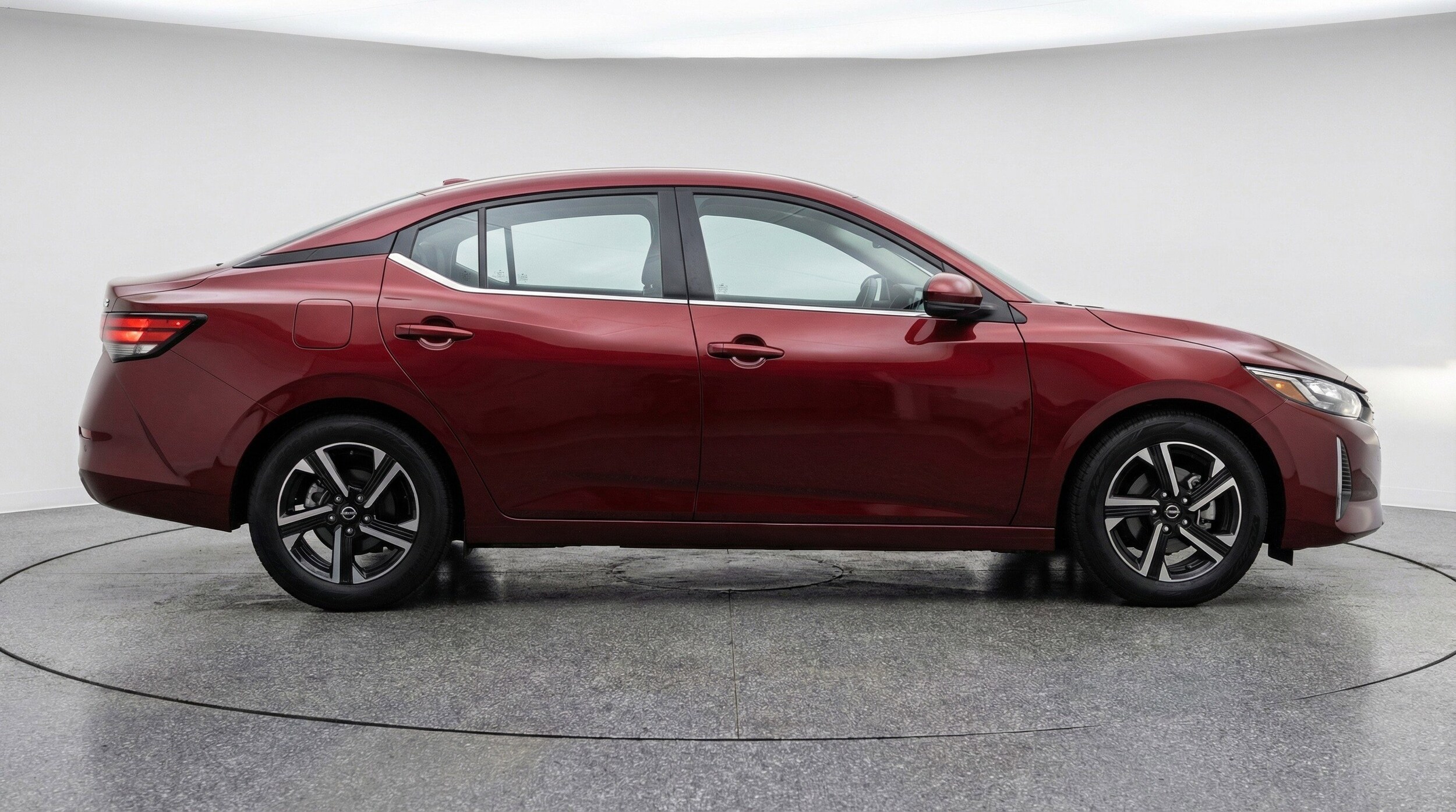 Thumbnail: 2025 Nissan Sentra - 11