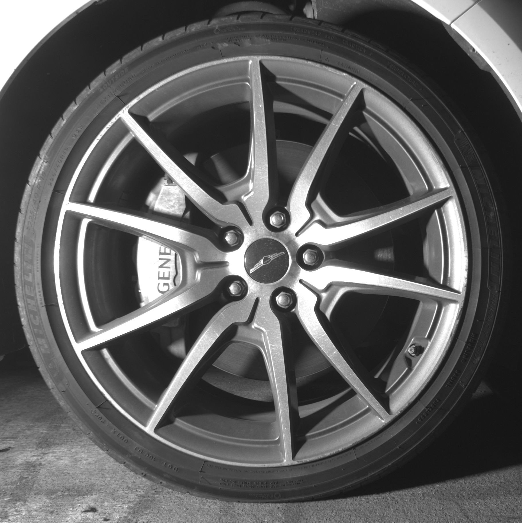 Thumbnail: 2025 Genesis G70 - 12