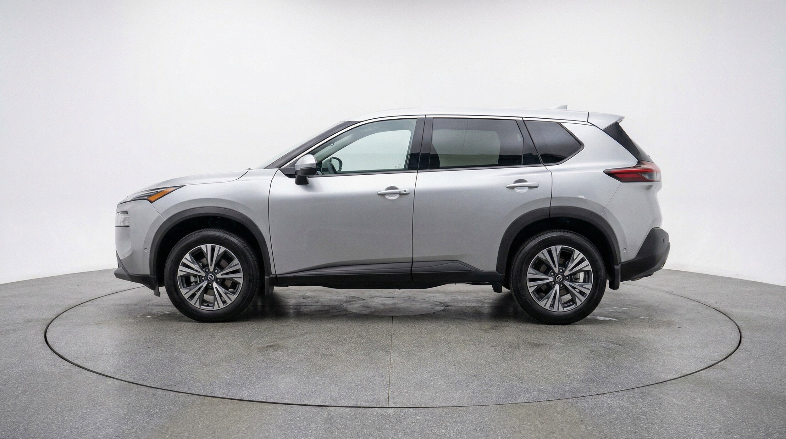 Thumbnail: 2025 Nissan Rogue - 5