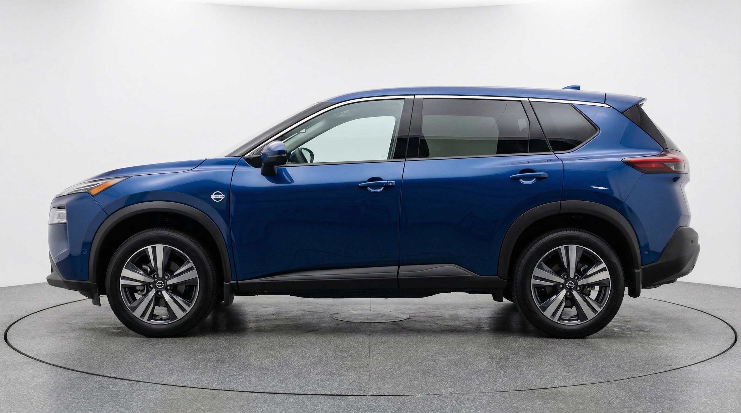 Thumbnail: 2025 Nissan Rogue - 5