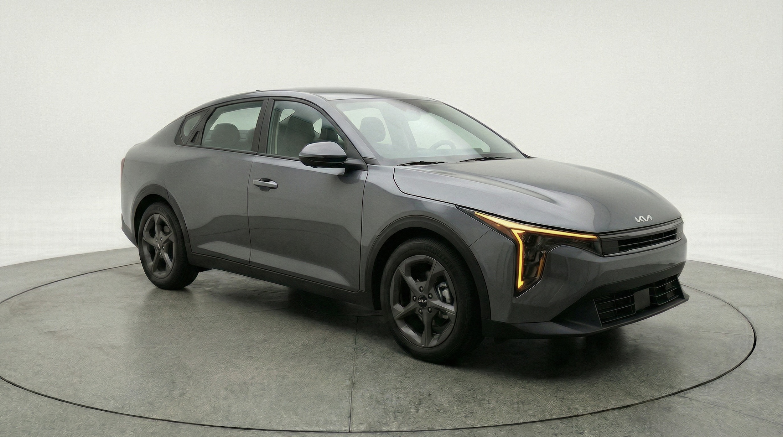 Thumbnail: 2025 Kia K4 - 1