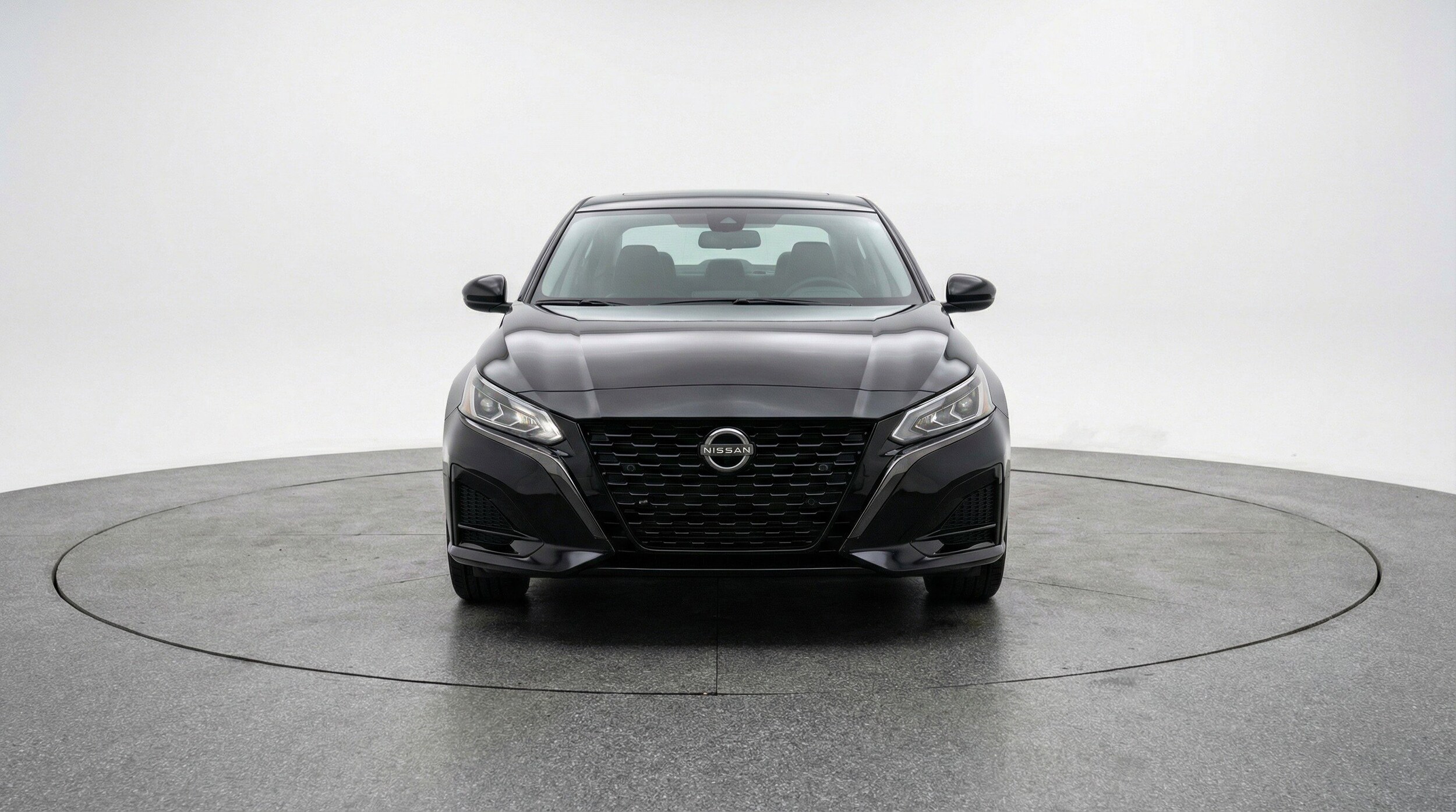 Thumbnail: 2025 Nissan Altima - 2