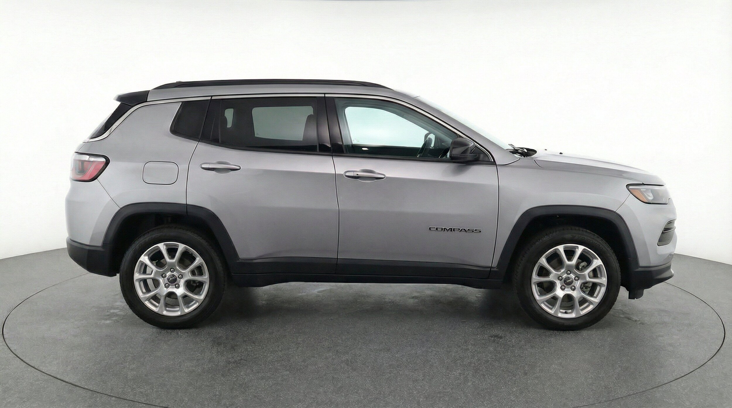 Thumbnail: 2025 Jeep Compass - 11