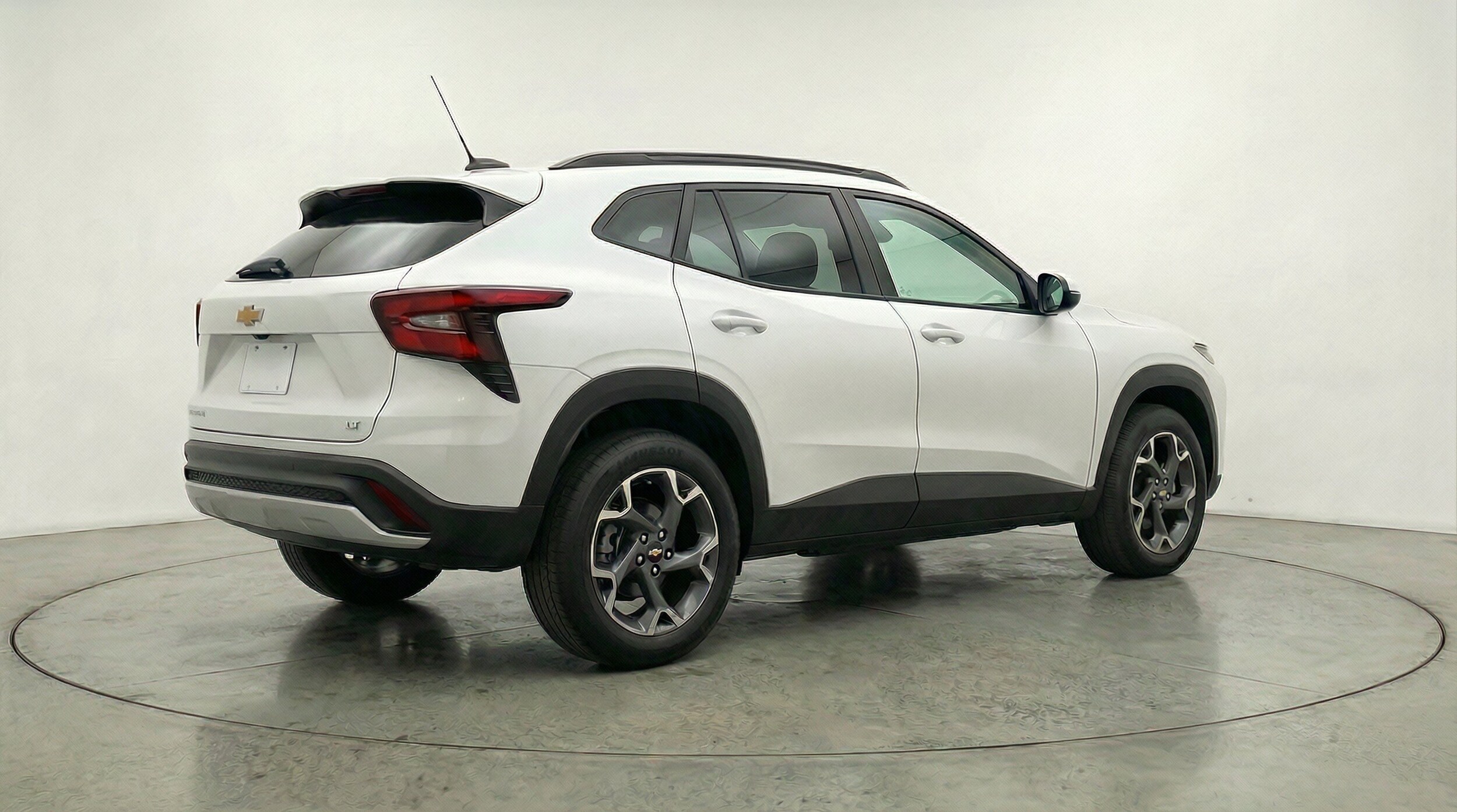 Thumbnail: 2025 Chevrolet Trax - 9