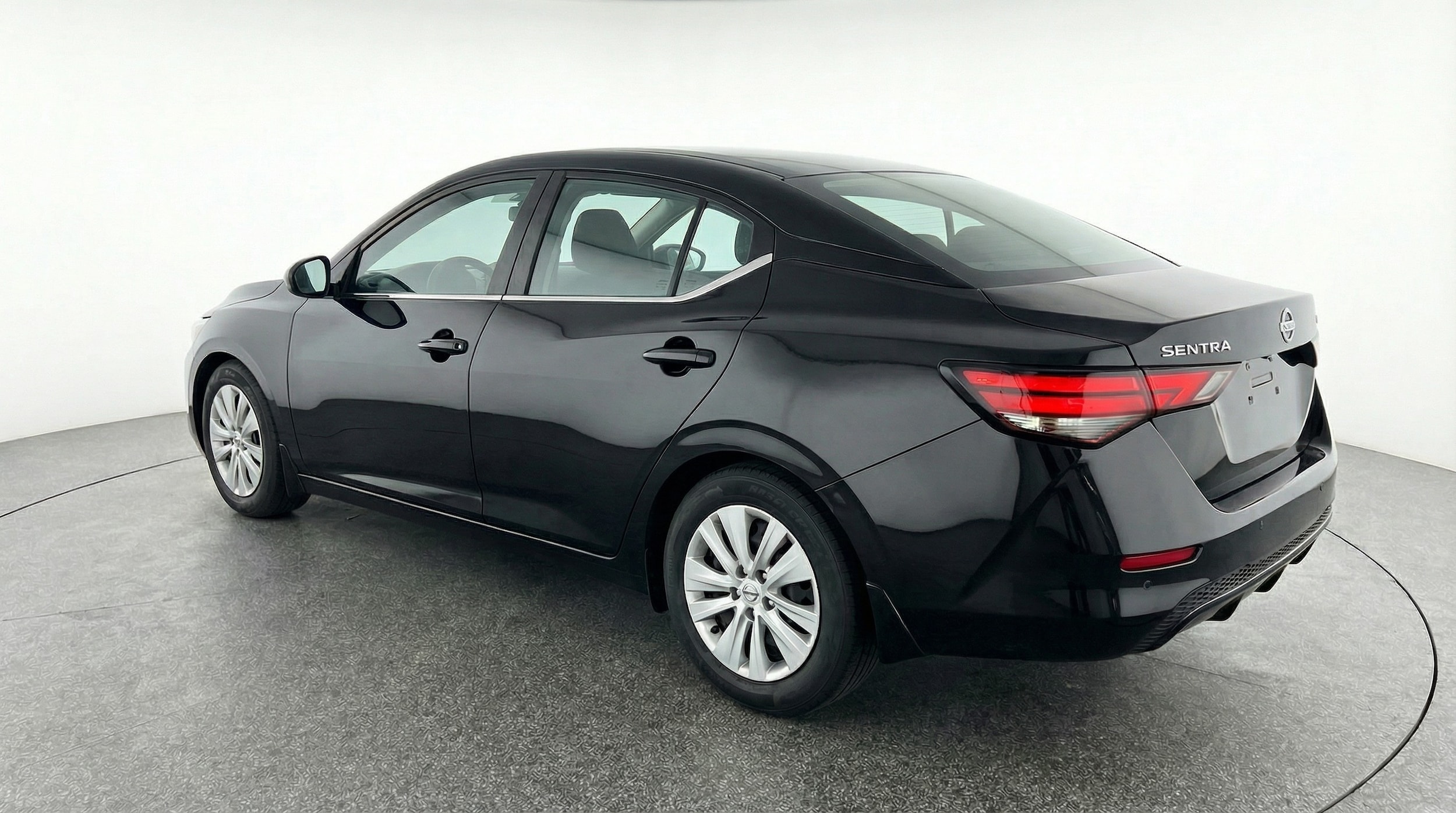 Thumbnail: 2025 Nissan Sentra - 5