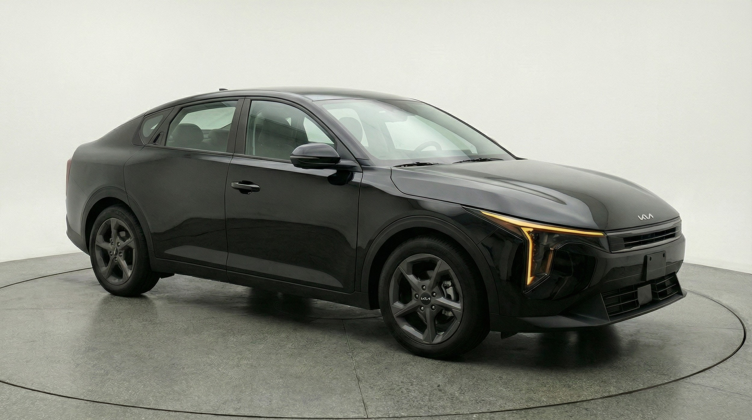 Thumbnail: 2025 Kia K4 - 1