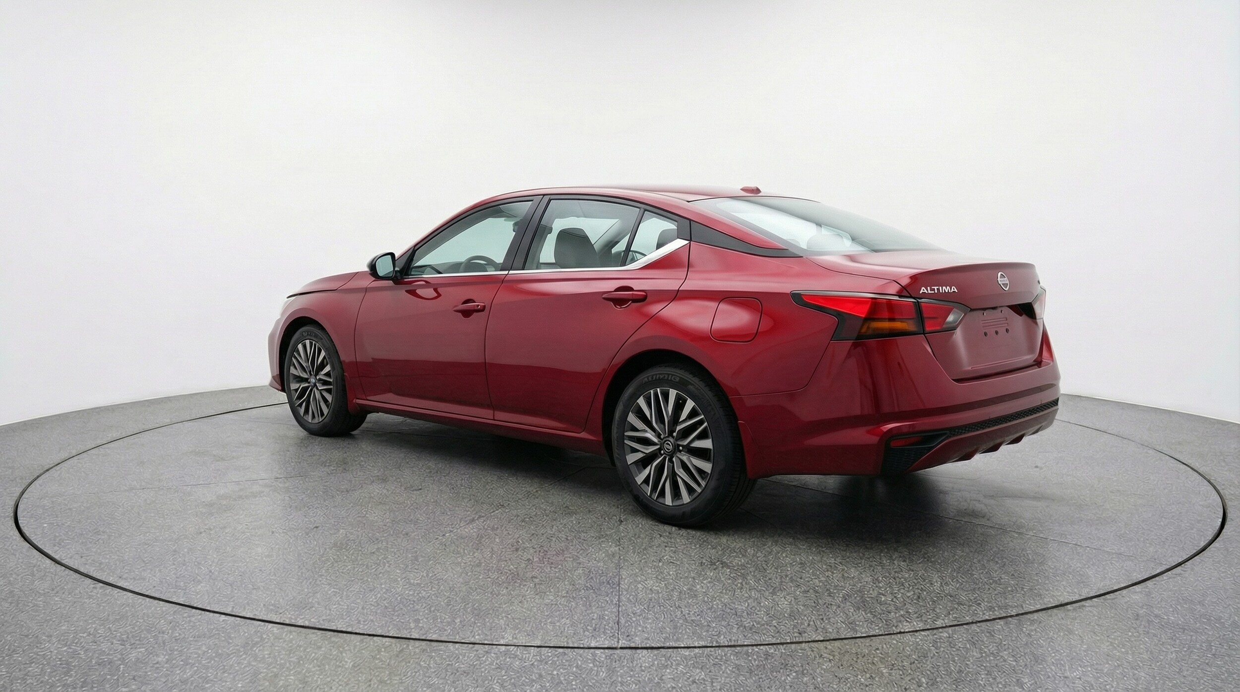 Thumbnail: 2025 Nissan Altima - 5