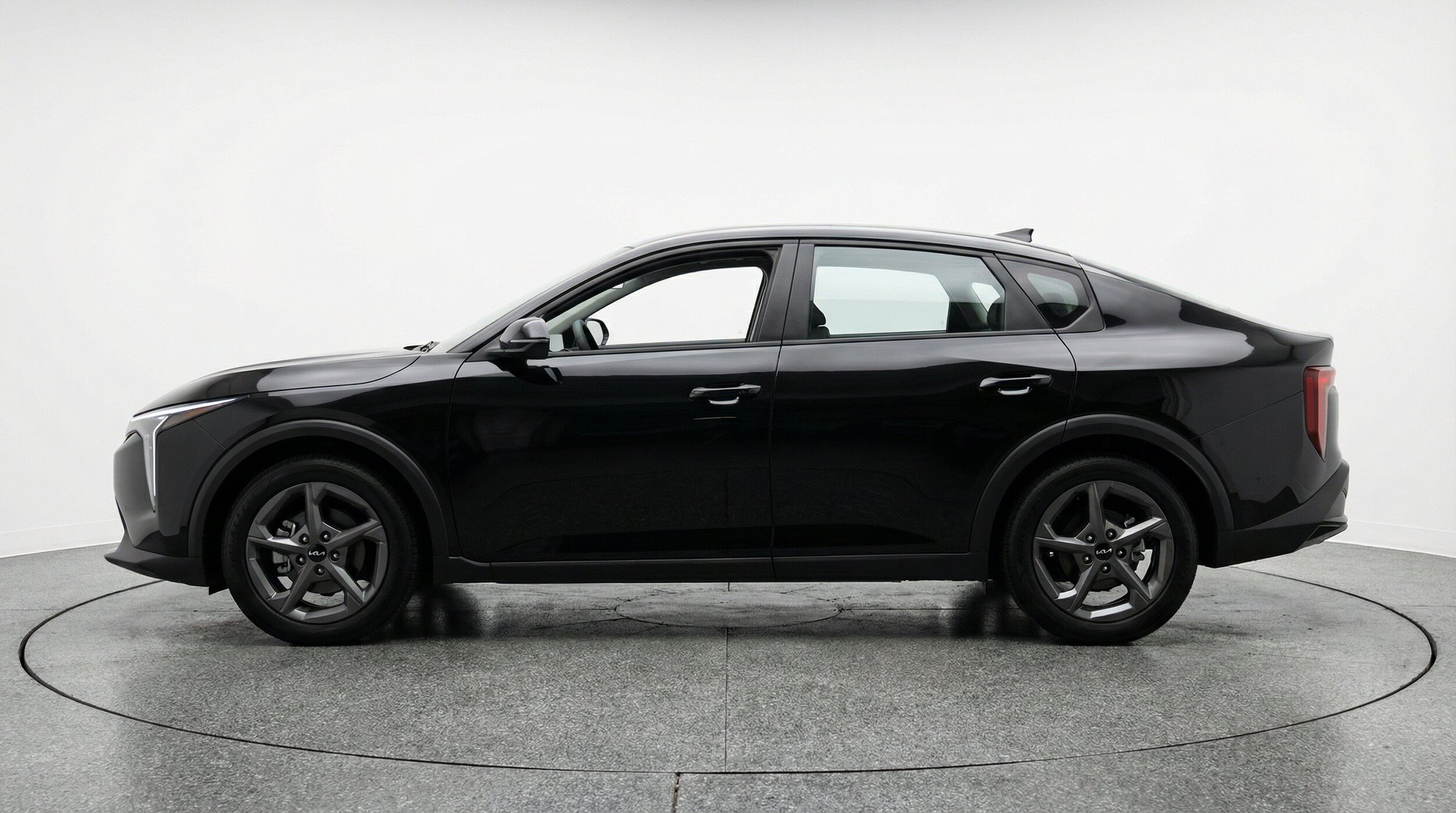Thumbnail: 2025 Kia K4 - 5