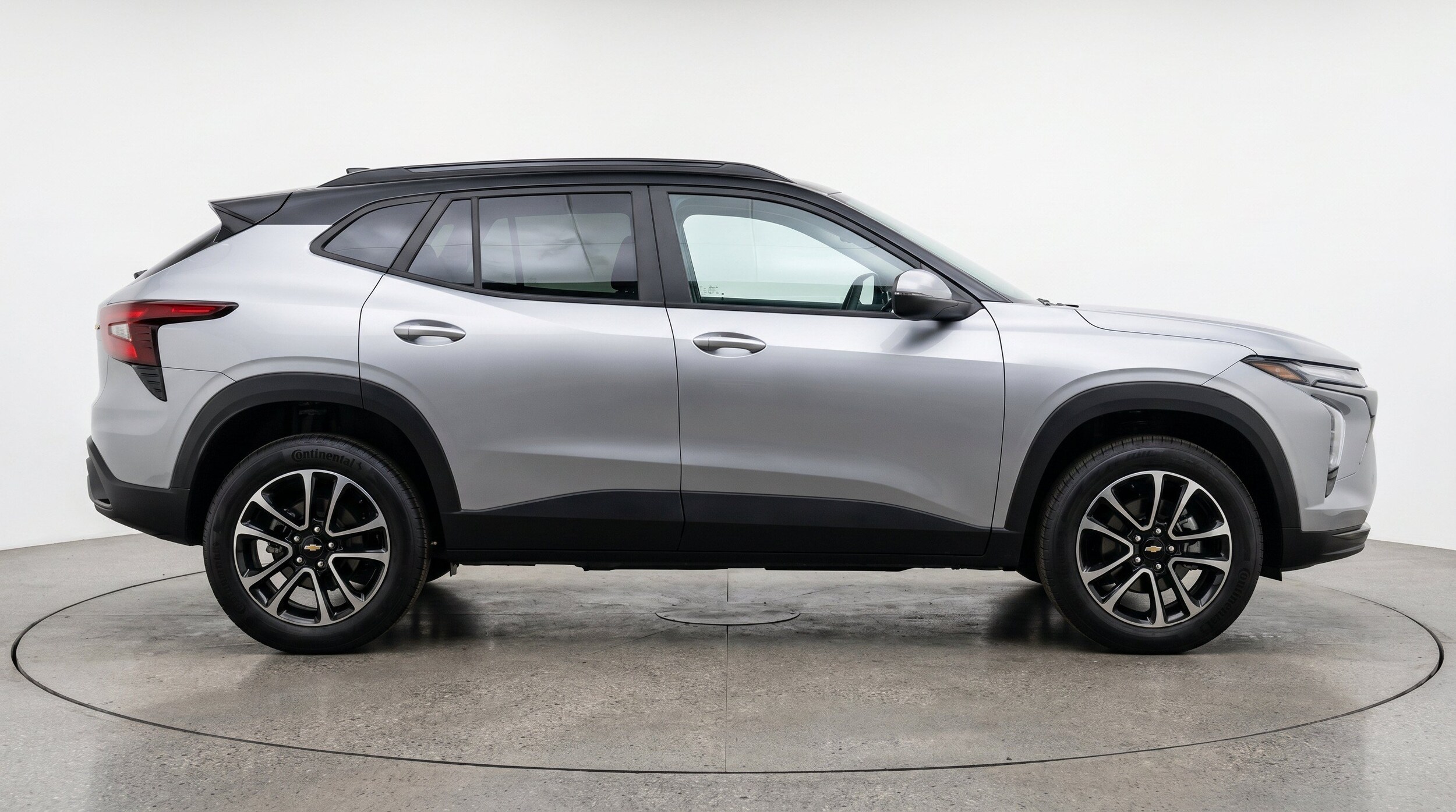 Thumbnail: 2025 Chevrolet TrailBlazer - 11